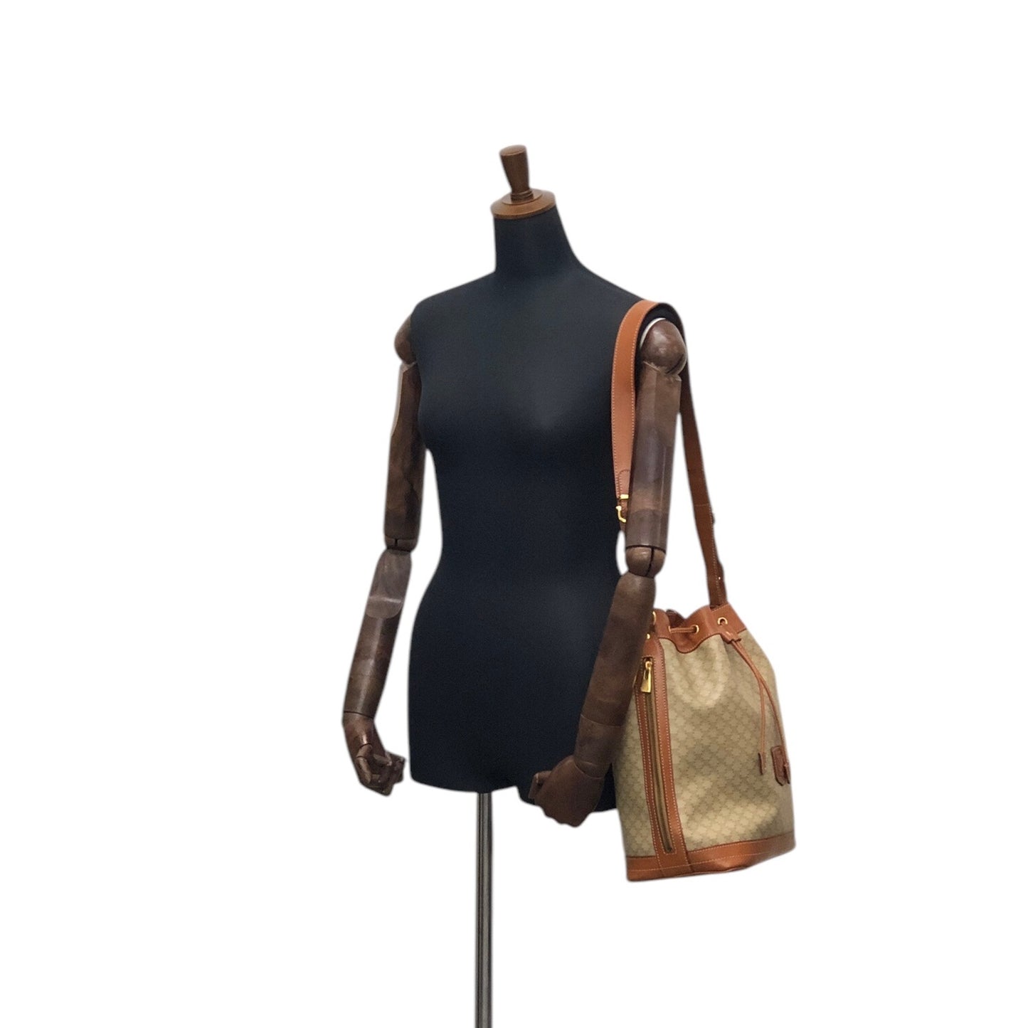 CELINE Macadam Blason Drawstring Shoulder bag Beige Vintage p4favs