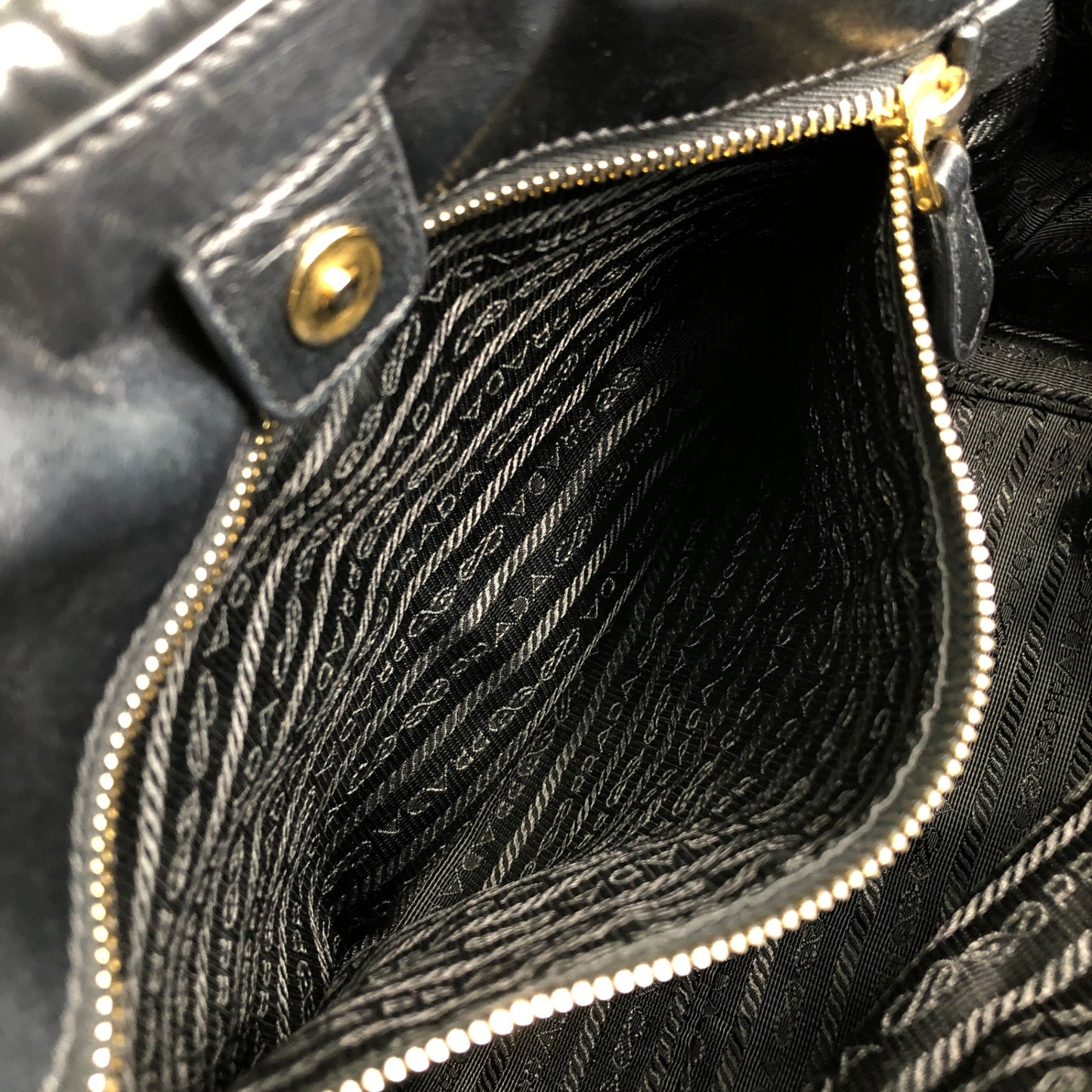 PRADA Ribbon Motif Two-way Handbag Shoulder bag Black Vintage hfsinw