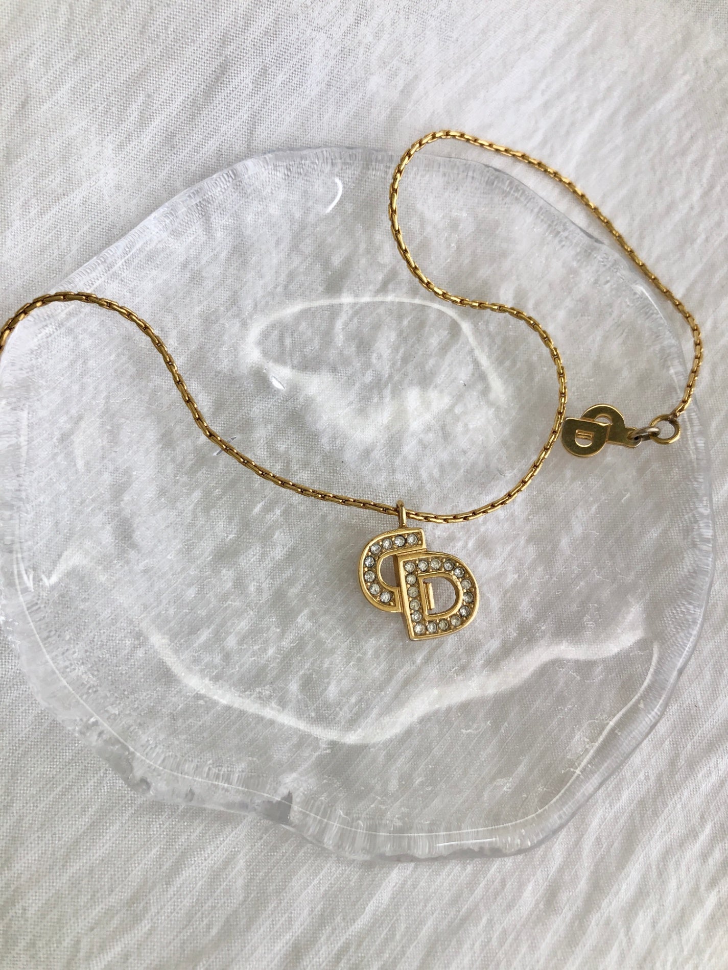 Christian Dior CD Logo Rhinestone Necklace Gold Vintage ke56a3 –  VintageShop solo