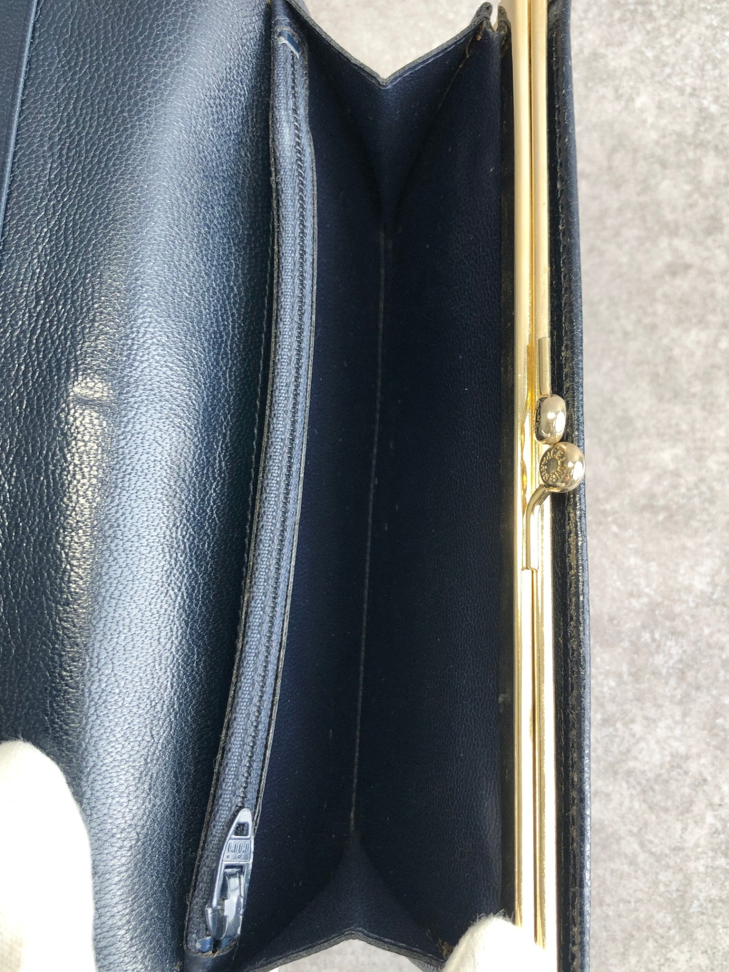 CELINE Blason Long Wallet Navy Vintage c6vgf5