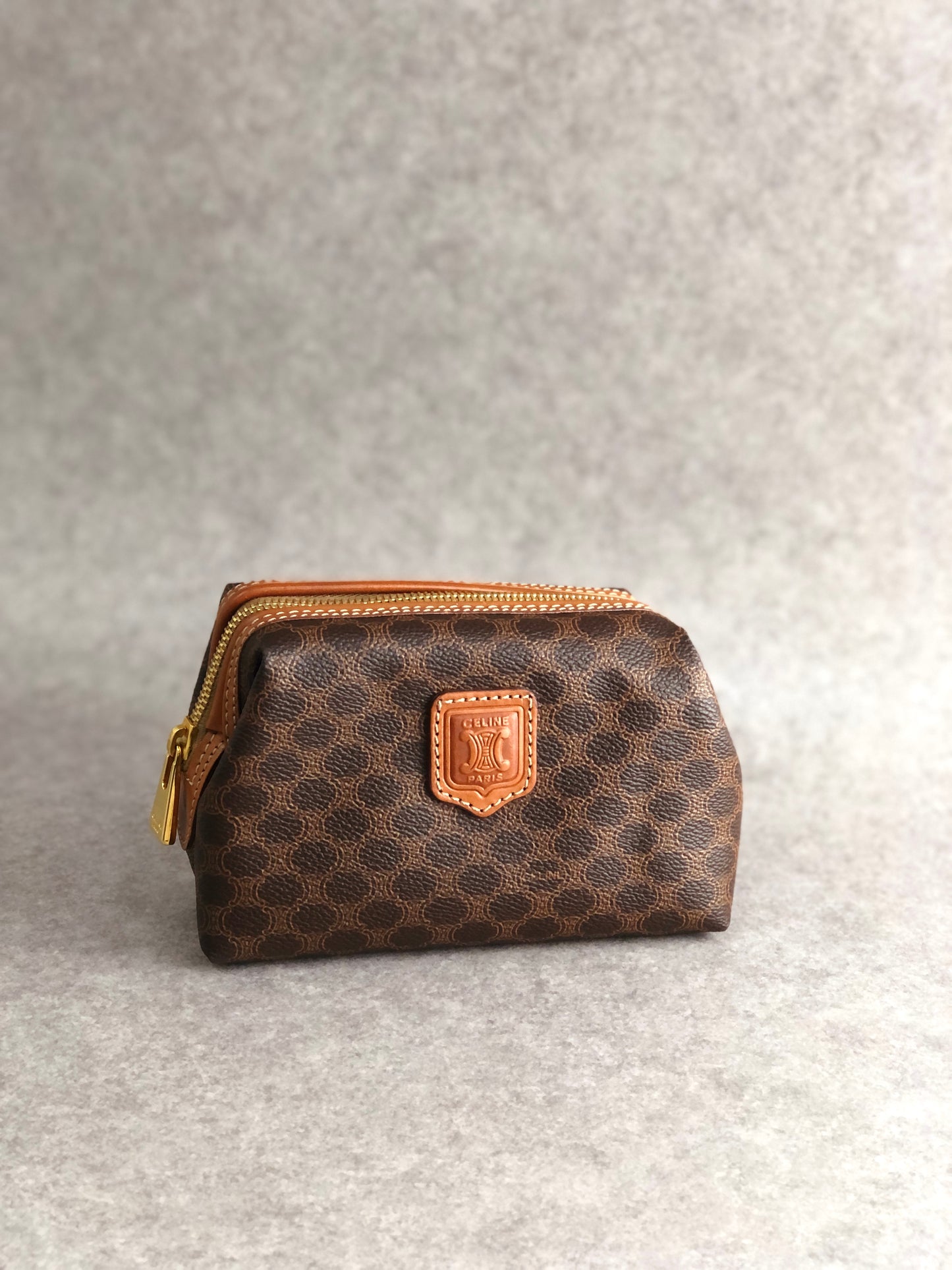 CELINE Macadam Blason Pouch Brown Vintage chci53