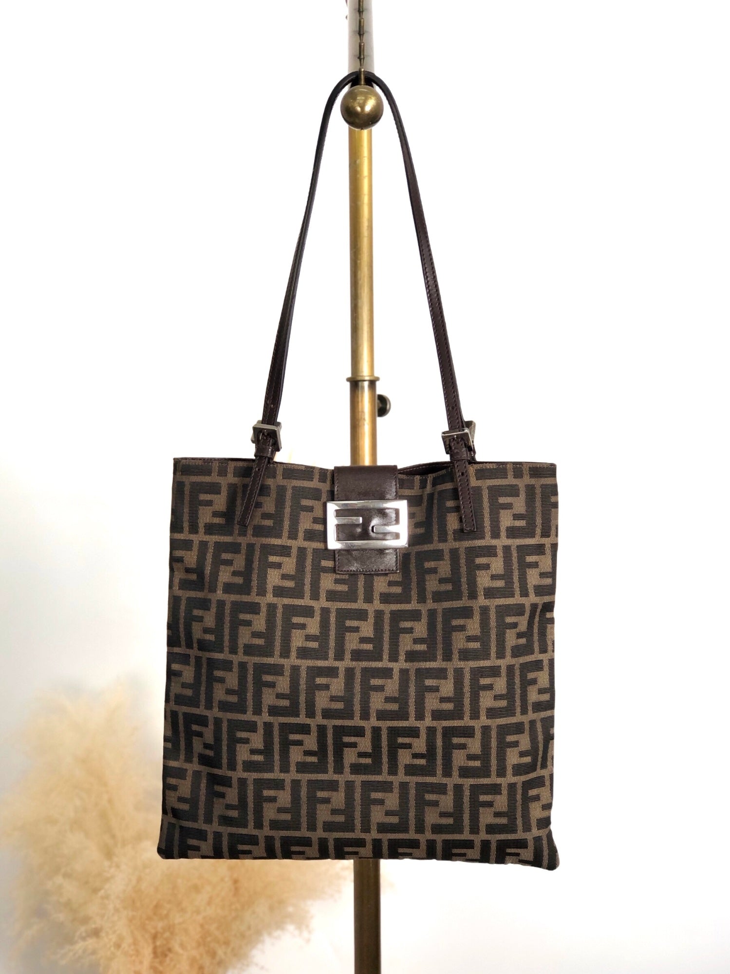FENDI Zucca Logo Tote bags Brown Vintage 7gujke