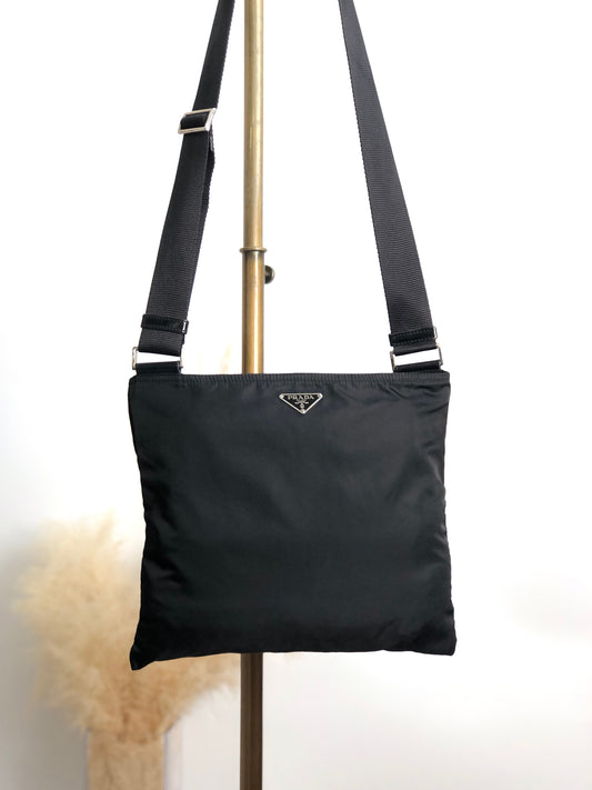 PRADA Tessuto Triangle Logo Shoulder bag Black Vintage d67paz