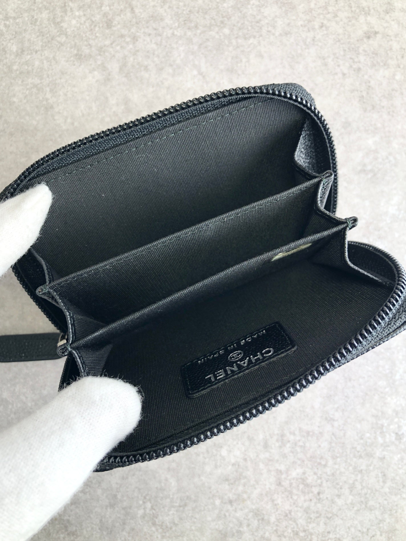 CHANEL Coco Mark Coin Purse Black Vintage e6jtzt