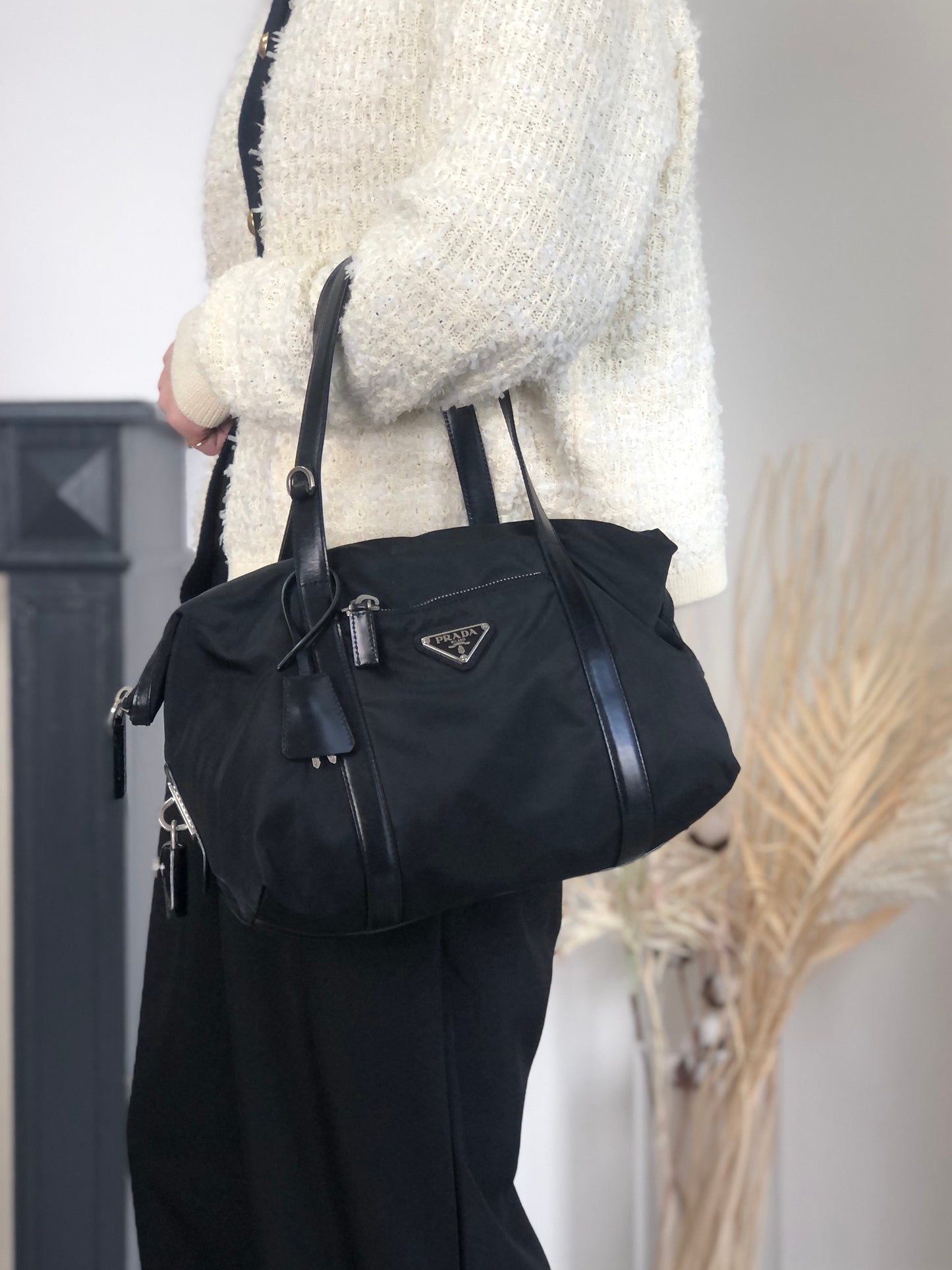 PRADA Tessuto Triangle Logo Small Boston bag Handbag Black Vintage kg2zxs
