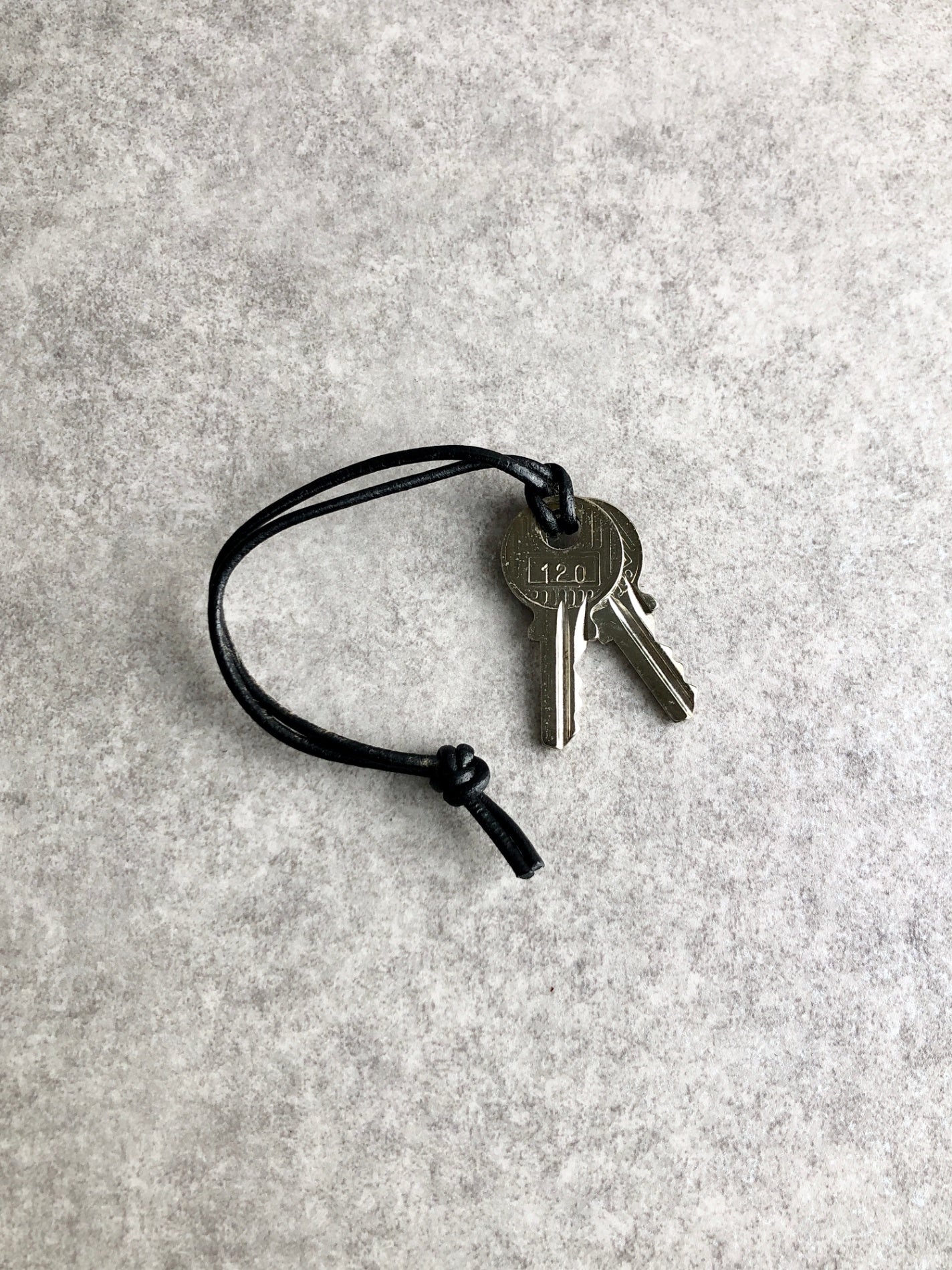 HERMES 掛鎖鑰匙 銀色 復古 un7e4i