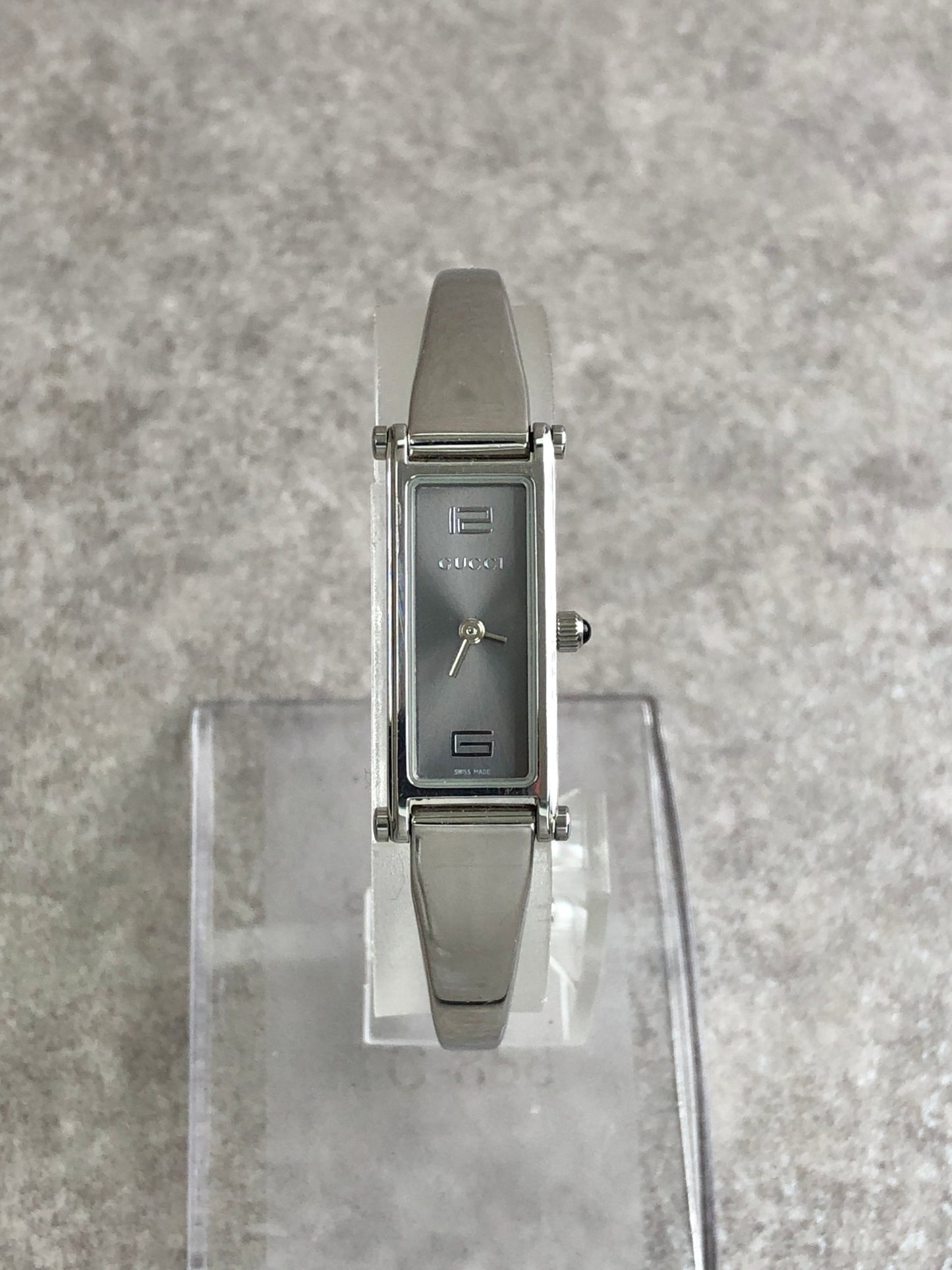 GUCCI Quartz Watch Silver 1500L Vintage mee865