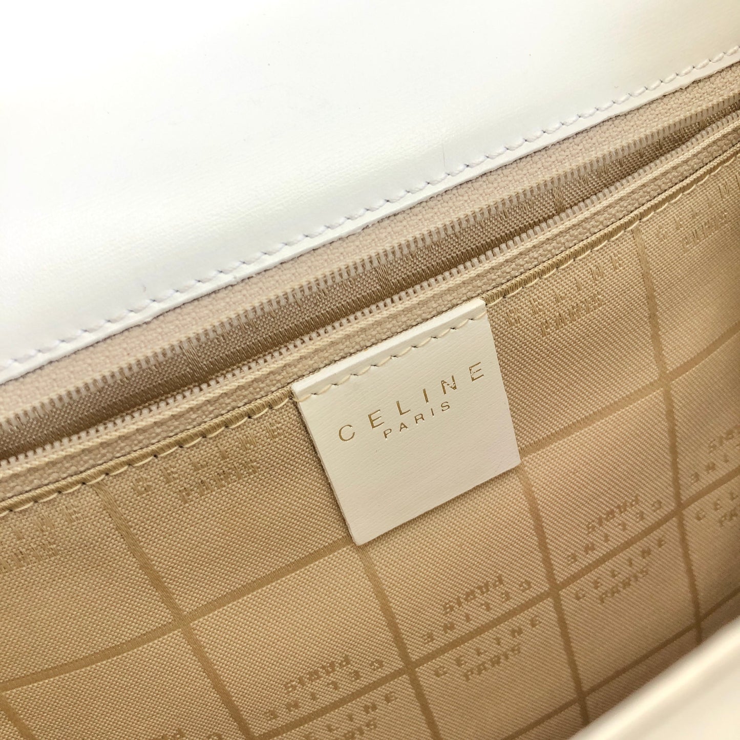 CELINE 馬銜扣雙翻蓋皮革手提包白色復古 mxrdau