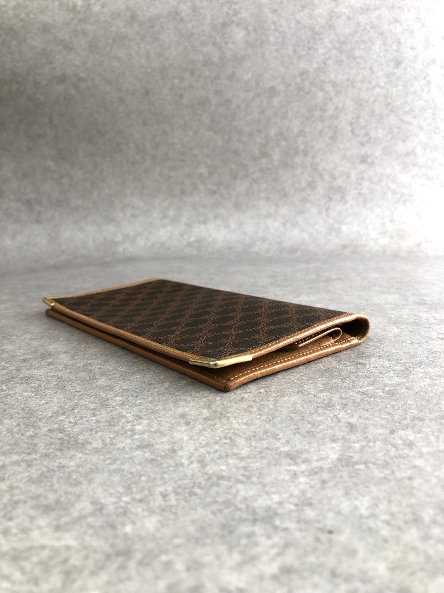 CELINE Macadam Long Wallet Brown Vintage tg6cj2