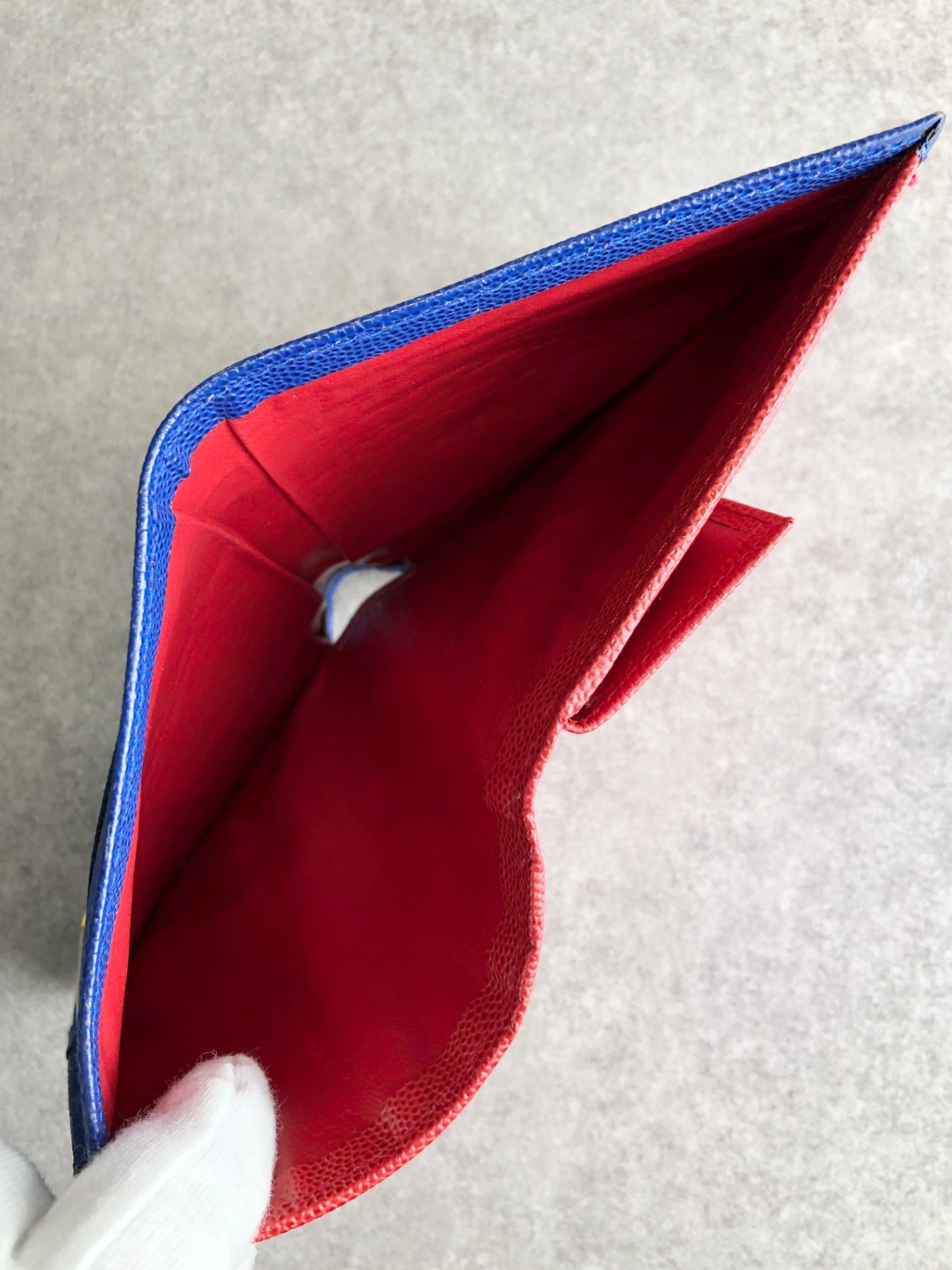 CELINE Blason Folded Wallet Blue Vintage 8k5sbu