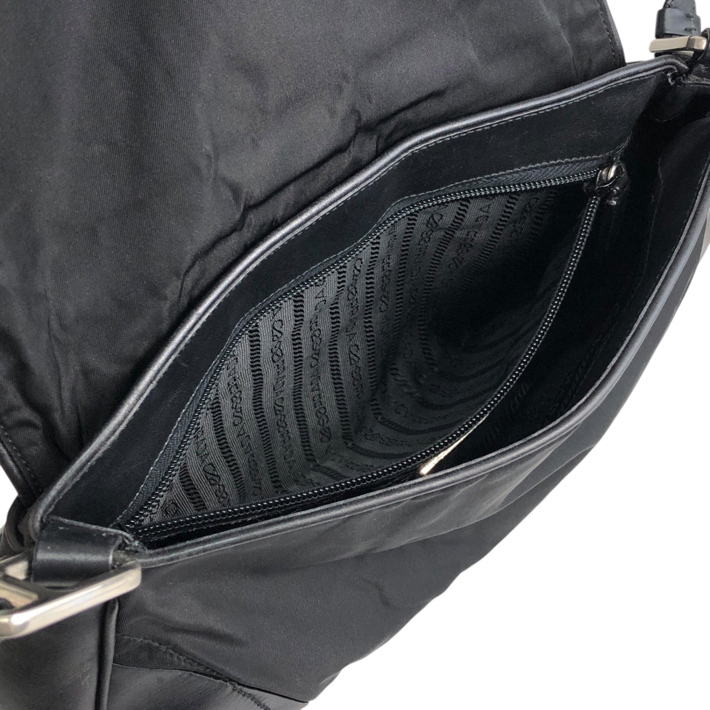 PRADA Triangle Logo Front Buckle Shoulder bag Black Vintage dwjuwu