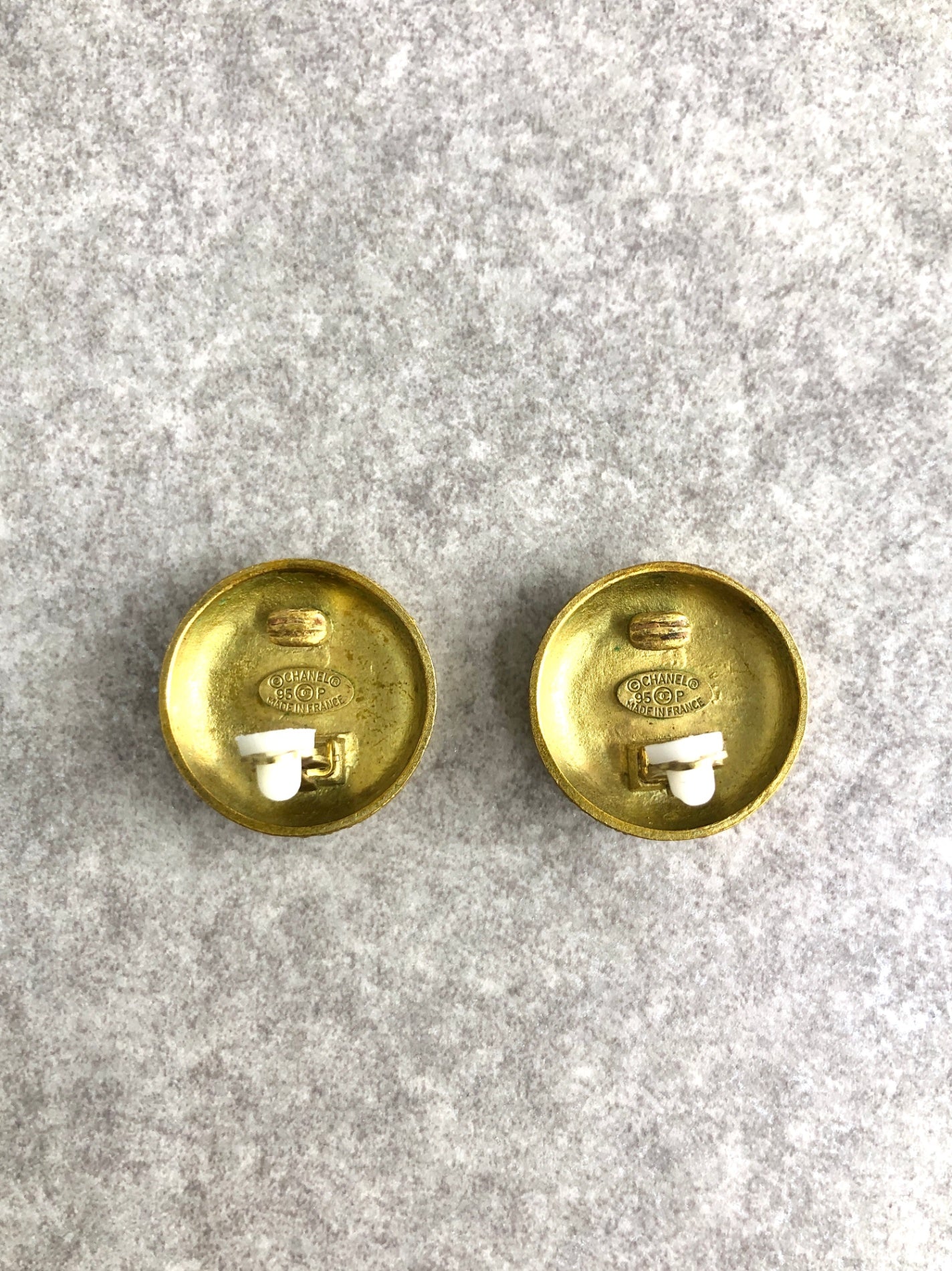 CHANEL Coco Mark Earrings Gold Vintage uuxf7n