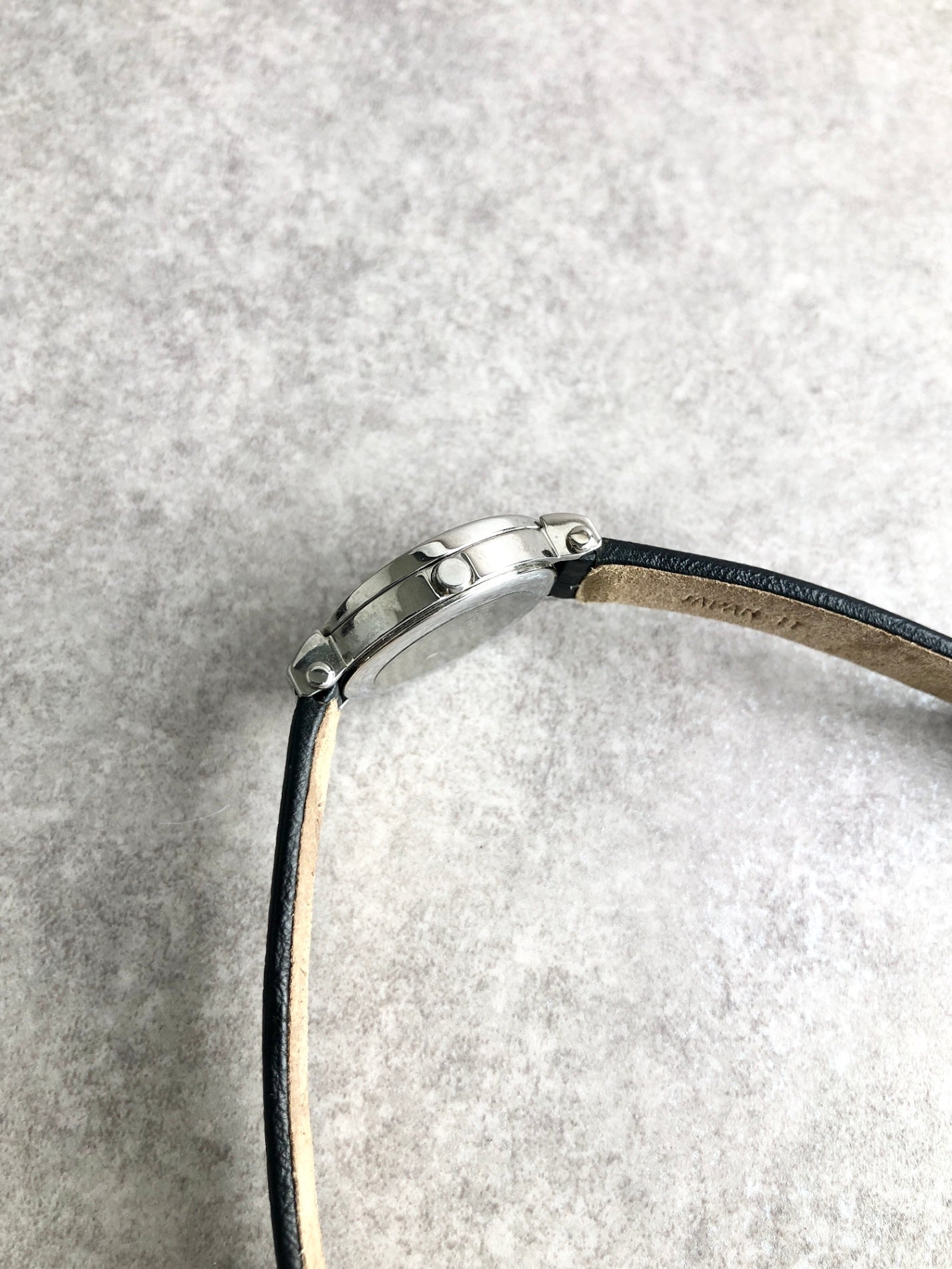 Yves Saint Laurent Logo Quartz Watch Silver×Black 1032-H23028 Vintage vvpej5