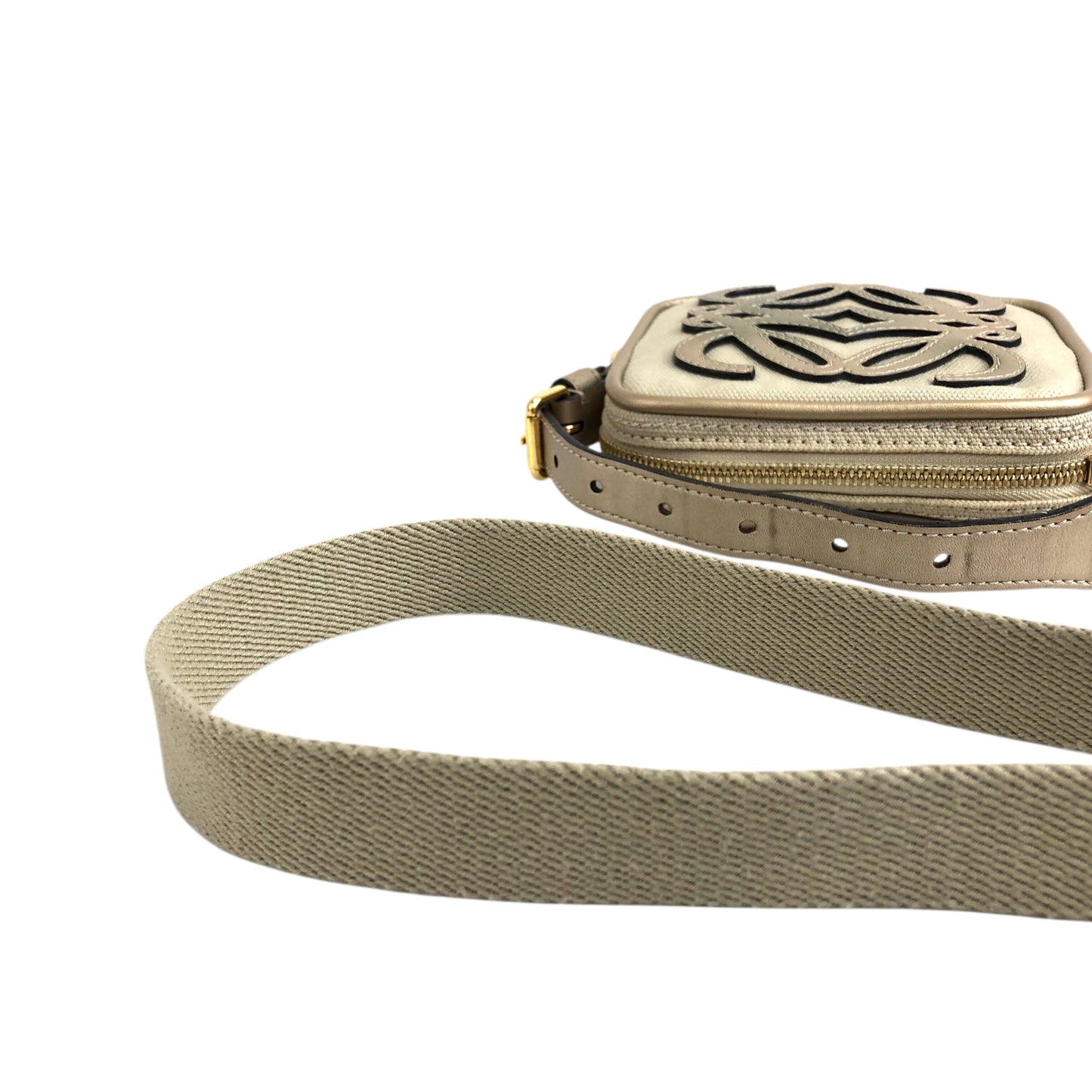 LOEWE Anagram Small Shoulder bag Beige Vintage meahck