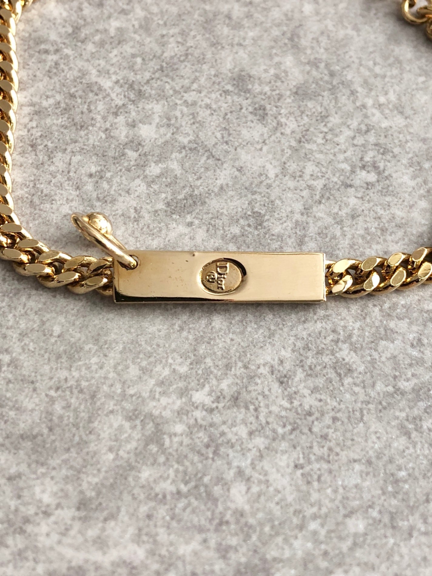 Christian Dior Logo Bracelet Gold Vintage anczmj