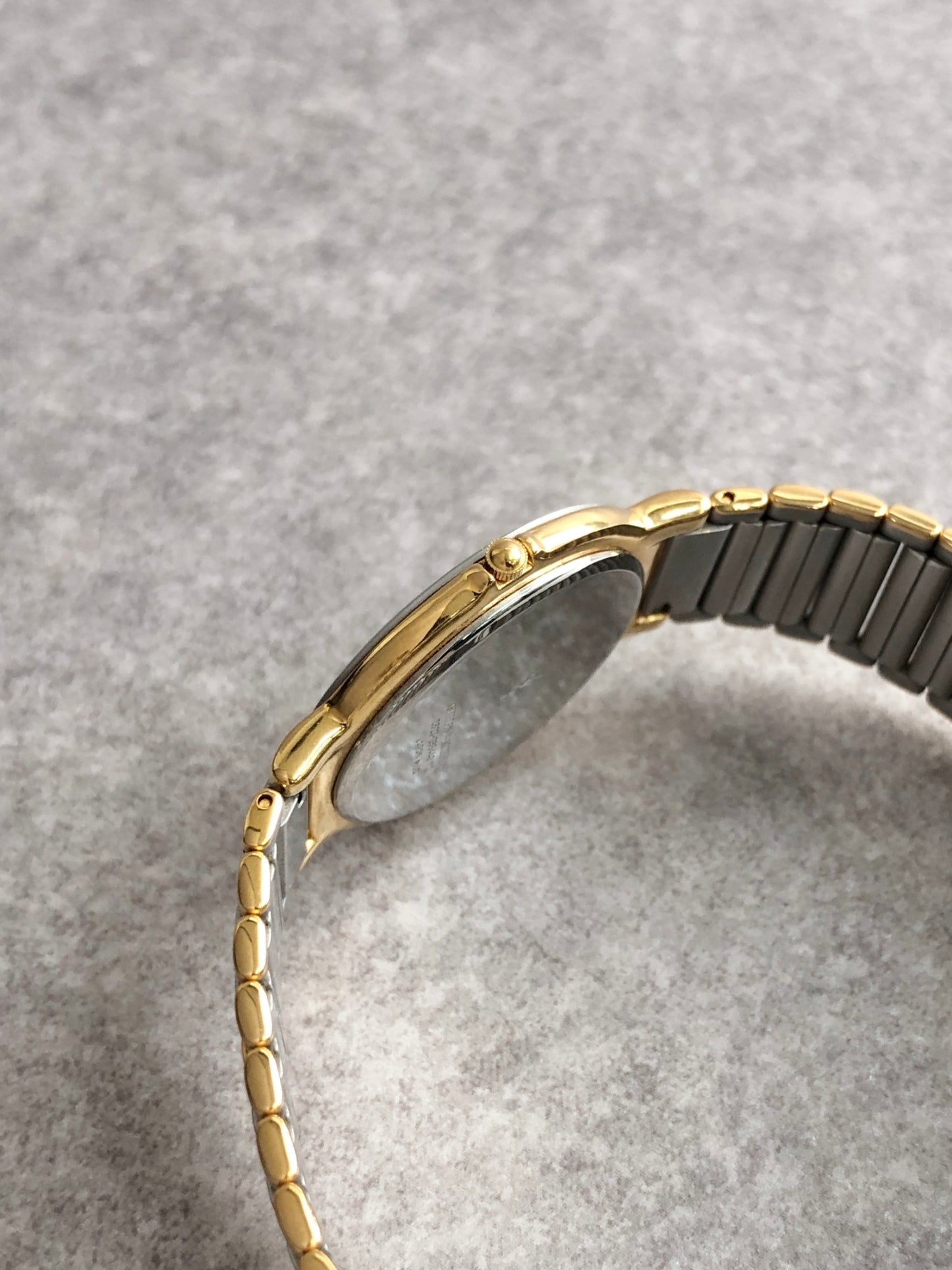Yves Saint Laurent YSL Logo Quartz Watch Silver×Gold Vintage yyi2d7