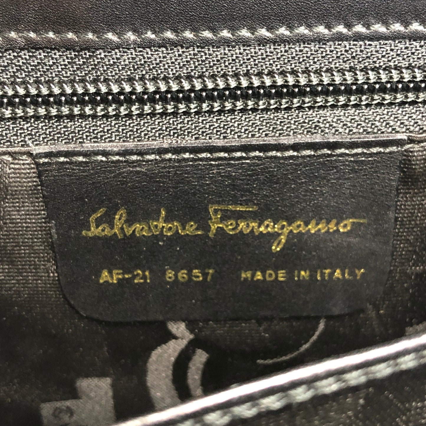 Salvatore Ferragamo Gancini Two-way Handbag Shoulder bag Black Vintage dudz6b