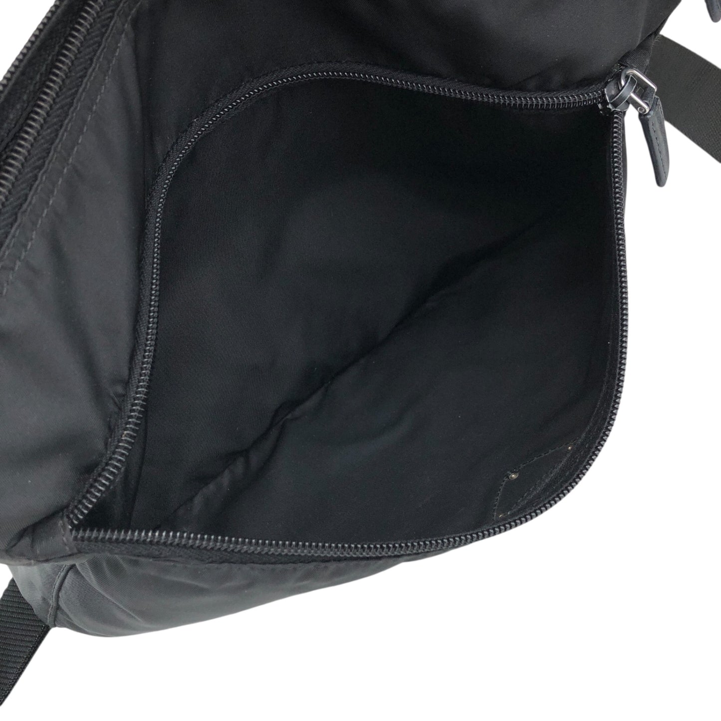 PRADA Triangle Logo Shoulder bag Black Vintage ik68if
