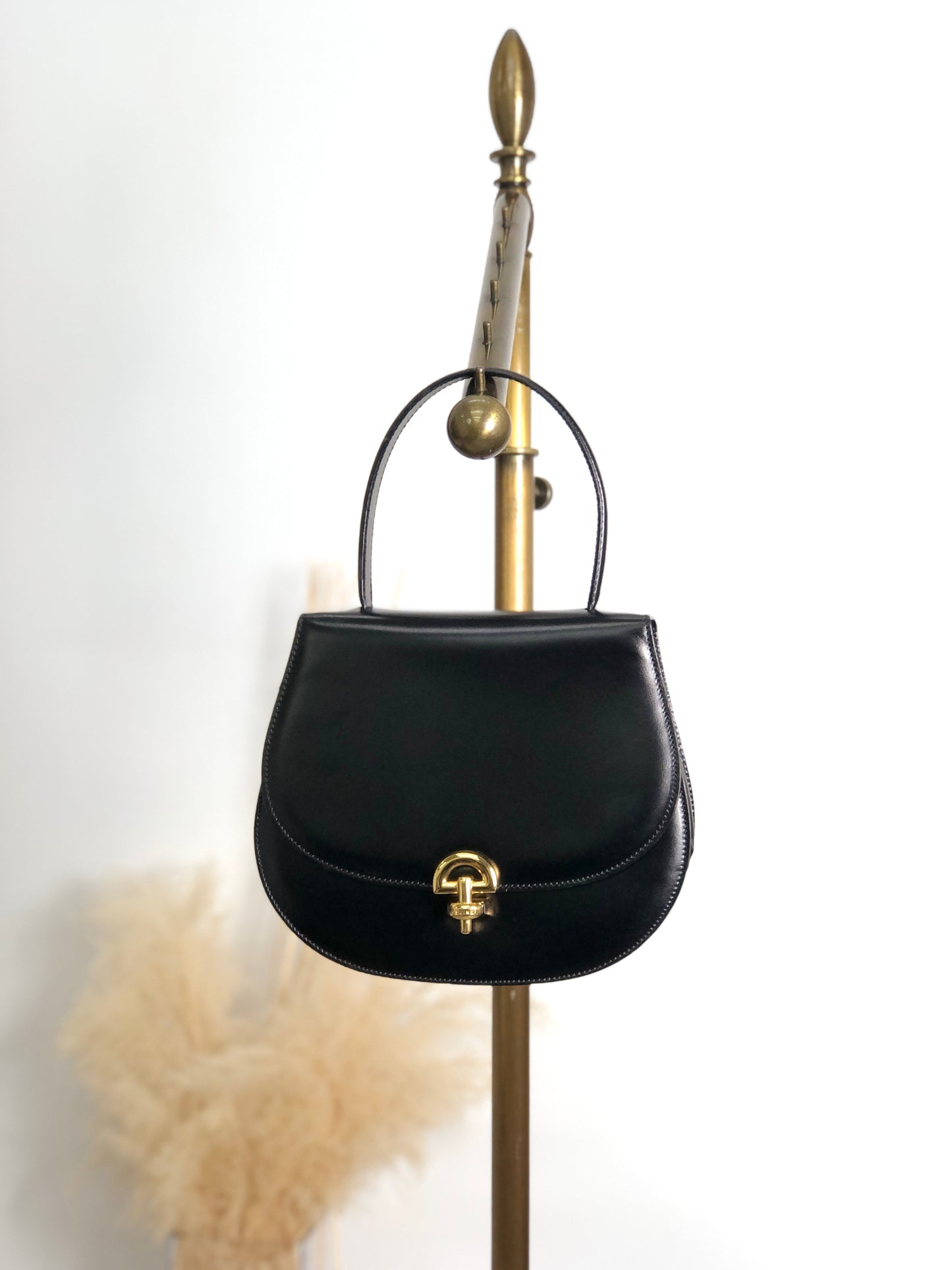 CELINE Front Buckle Two-way Handbag Shoulder bag Black Vintage htie7e