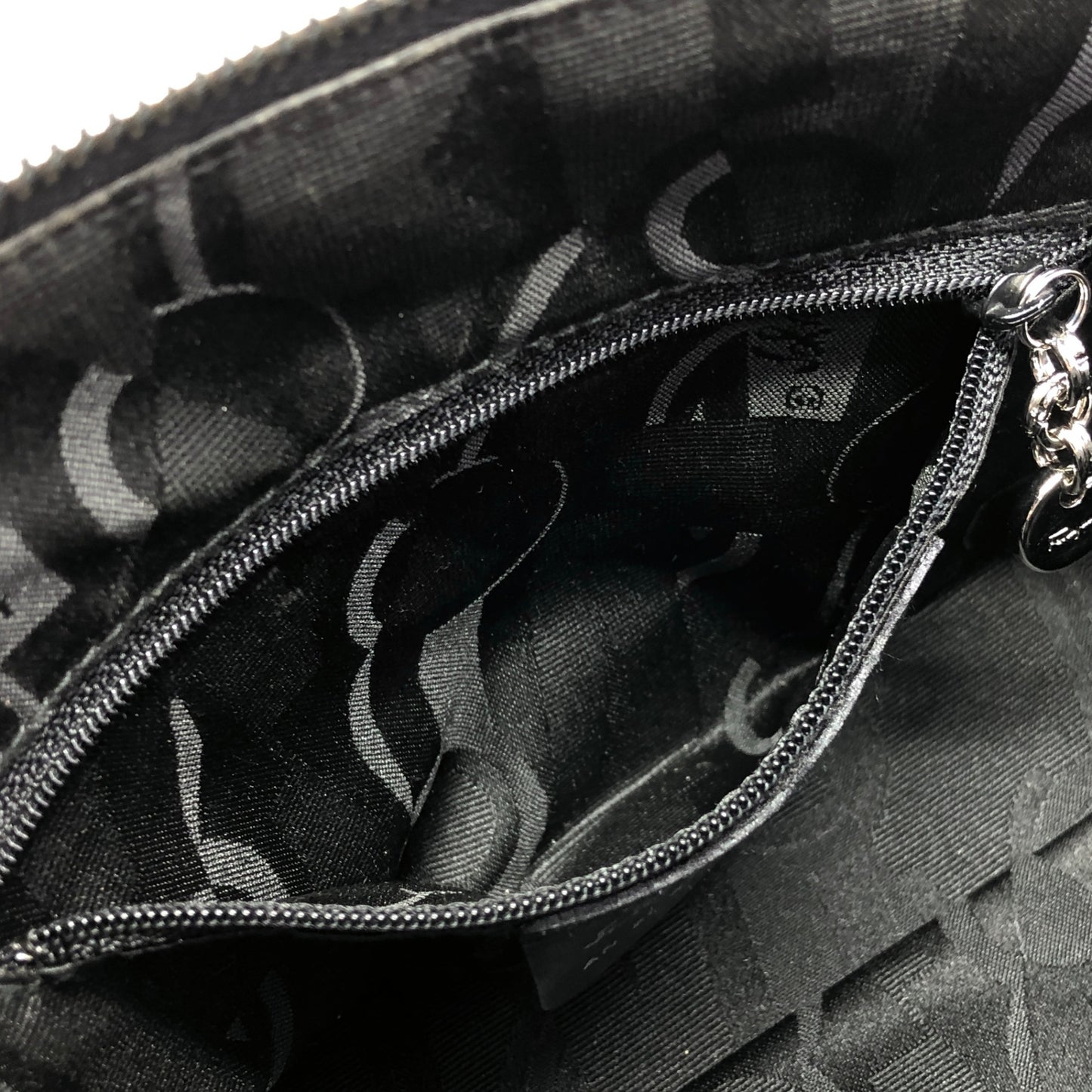 Salvatore Ferragamo Charm Two-way Handbag Shoulder bag Black Vintage jww5vi