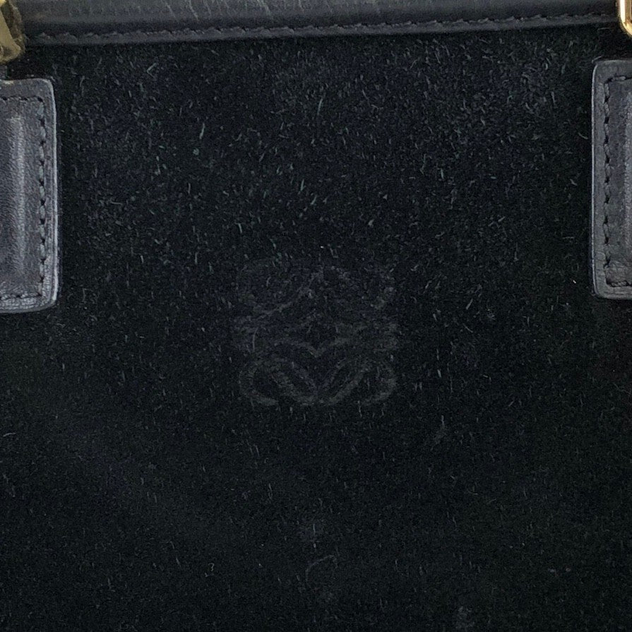 LOEWE Amazona28 波士頓包 手提包 黑色 復古 skijmf