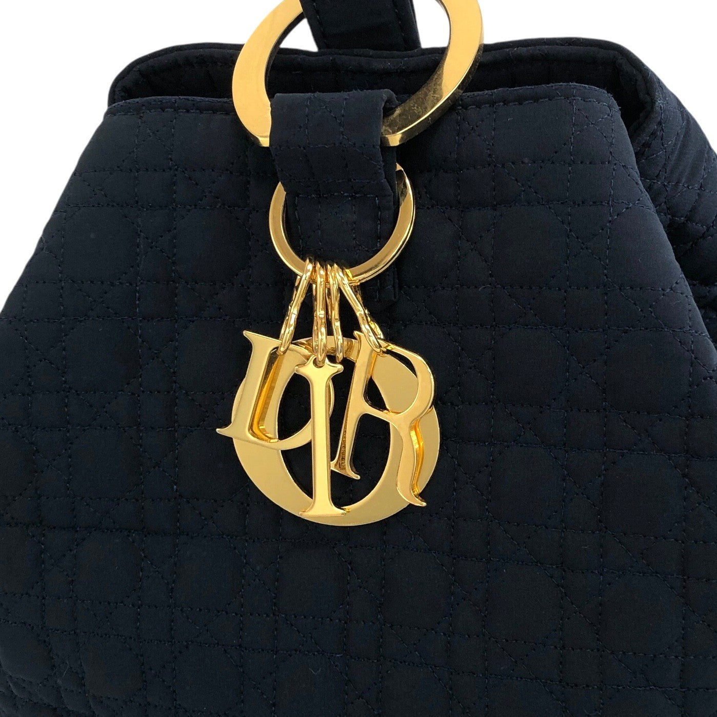 Christian Dior Cannage Logo Charm 抽繩肩背包 黑色 復古 i5e87z