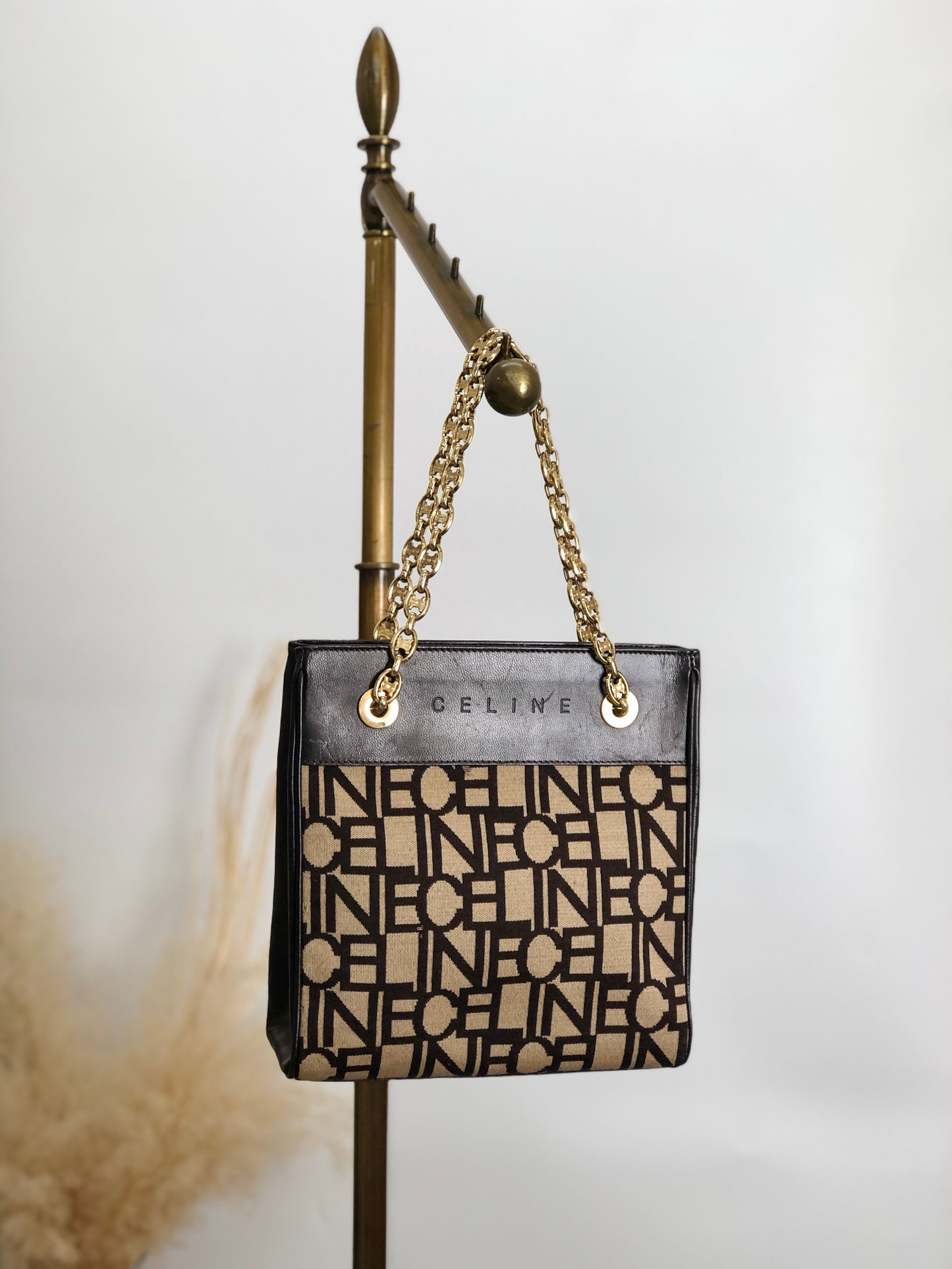 CELINE Logo Embroidery Chain Handbag Brown Vintage 88vc8f