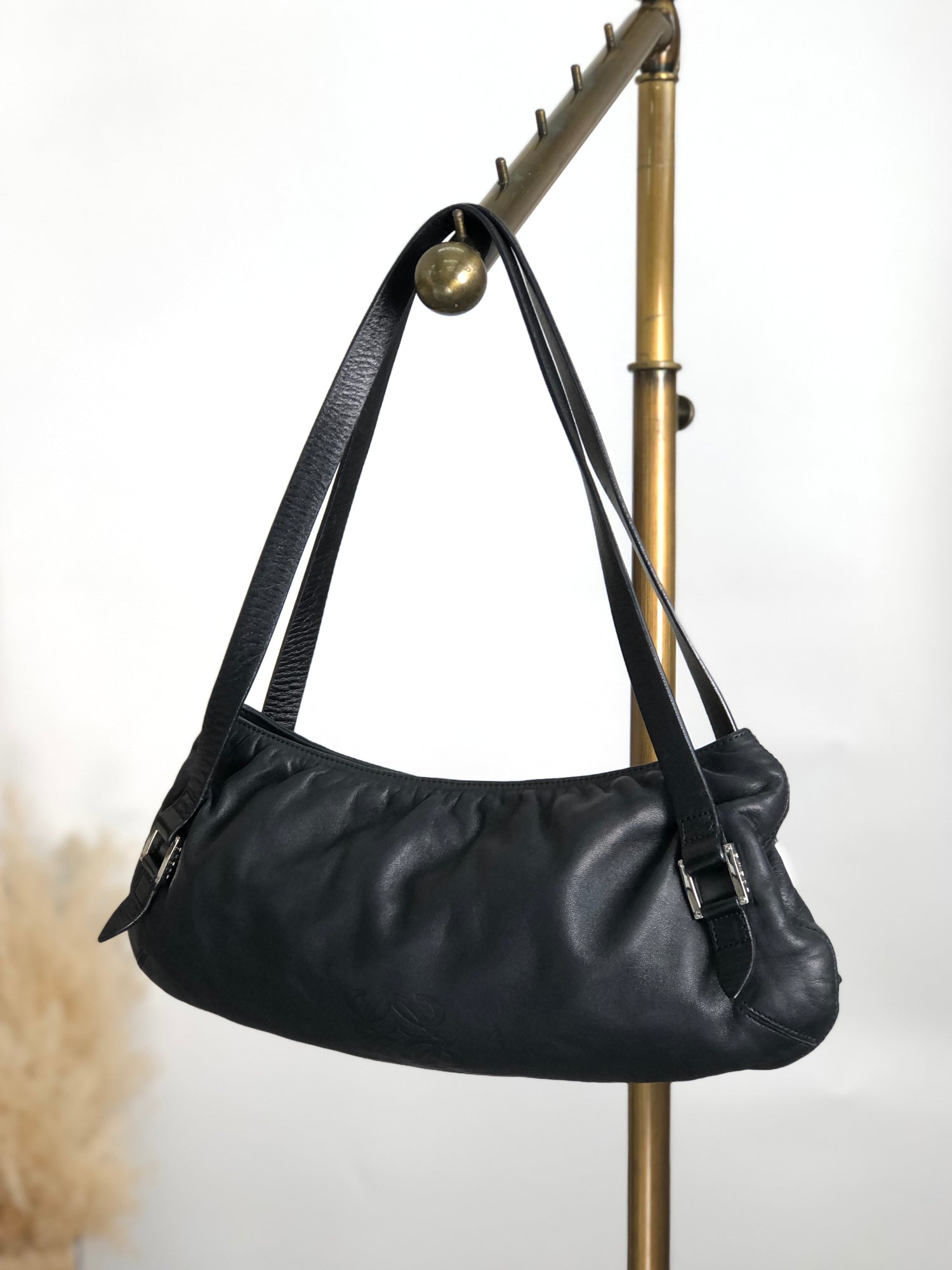 LOEWE Anagram Shoulder bag Black Vintage u7nfzt – VintageShop solo