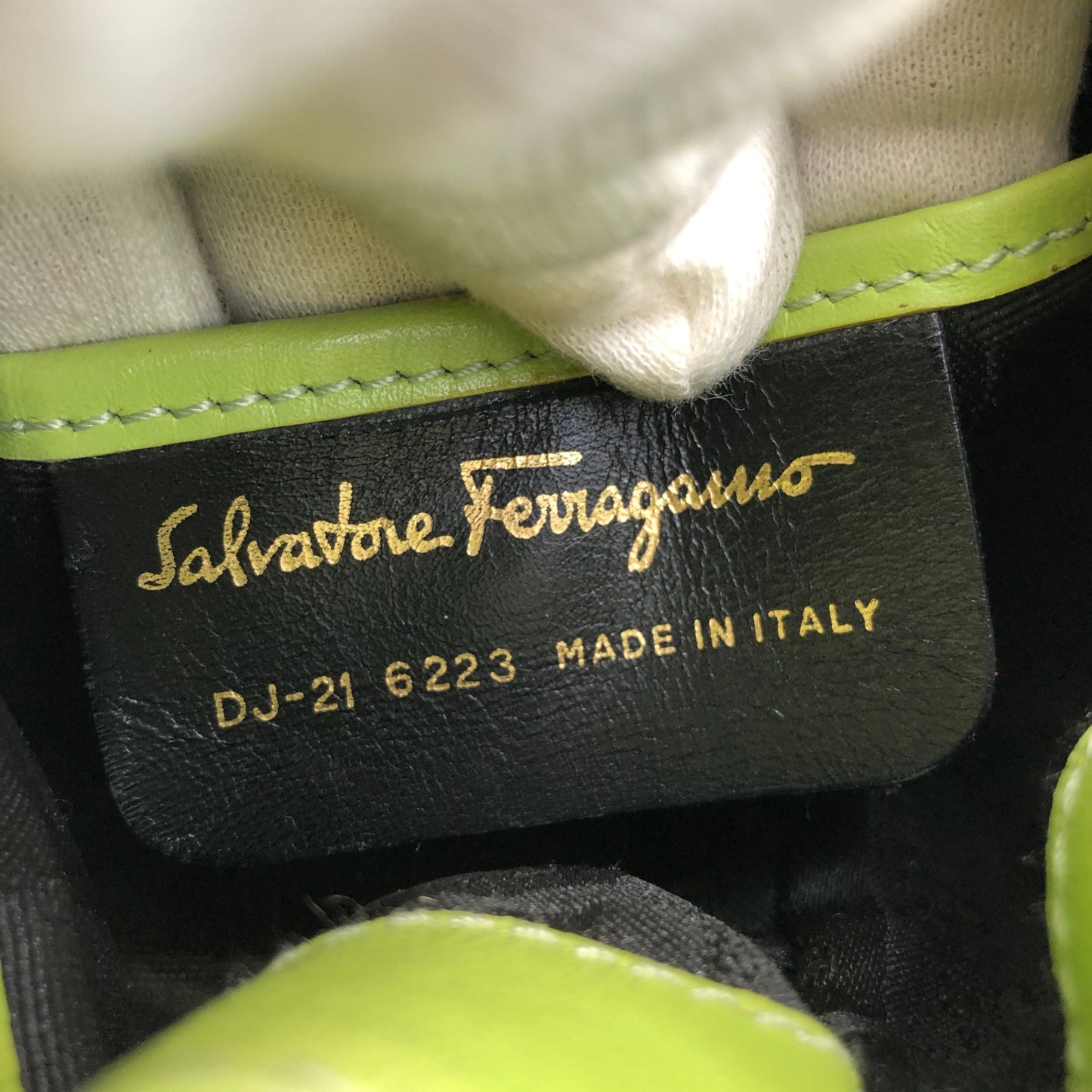 Salvatore Ferragamo Gancini Small Handbag Green Vintage irv6sz