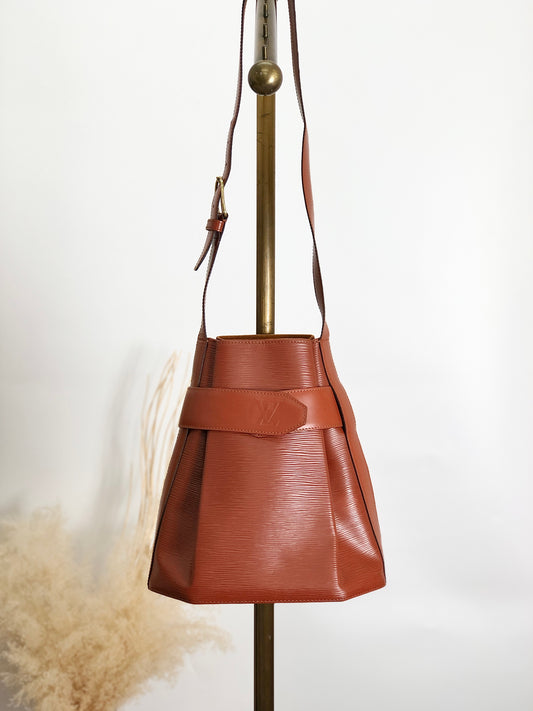 LOUIS VUITTON Epi Drawstring Shoulder bag Brown Vintage z4nsfh