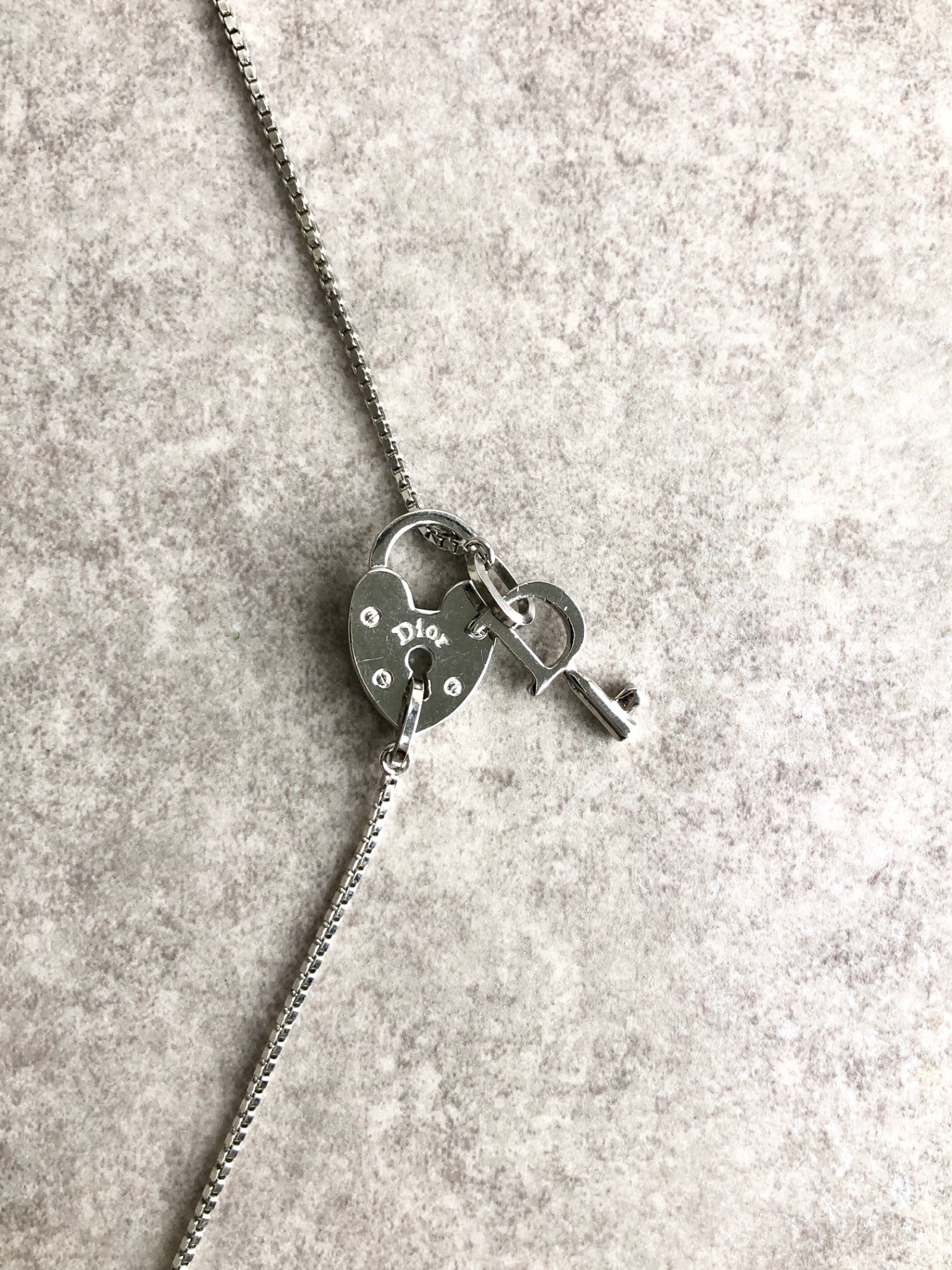 Christian Dior 心型圖案項鍊 銀色 復古 cmpjwe