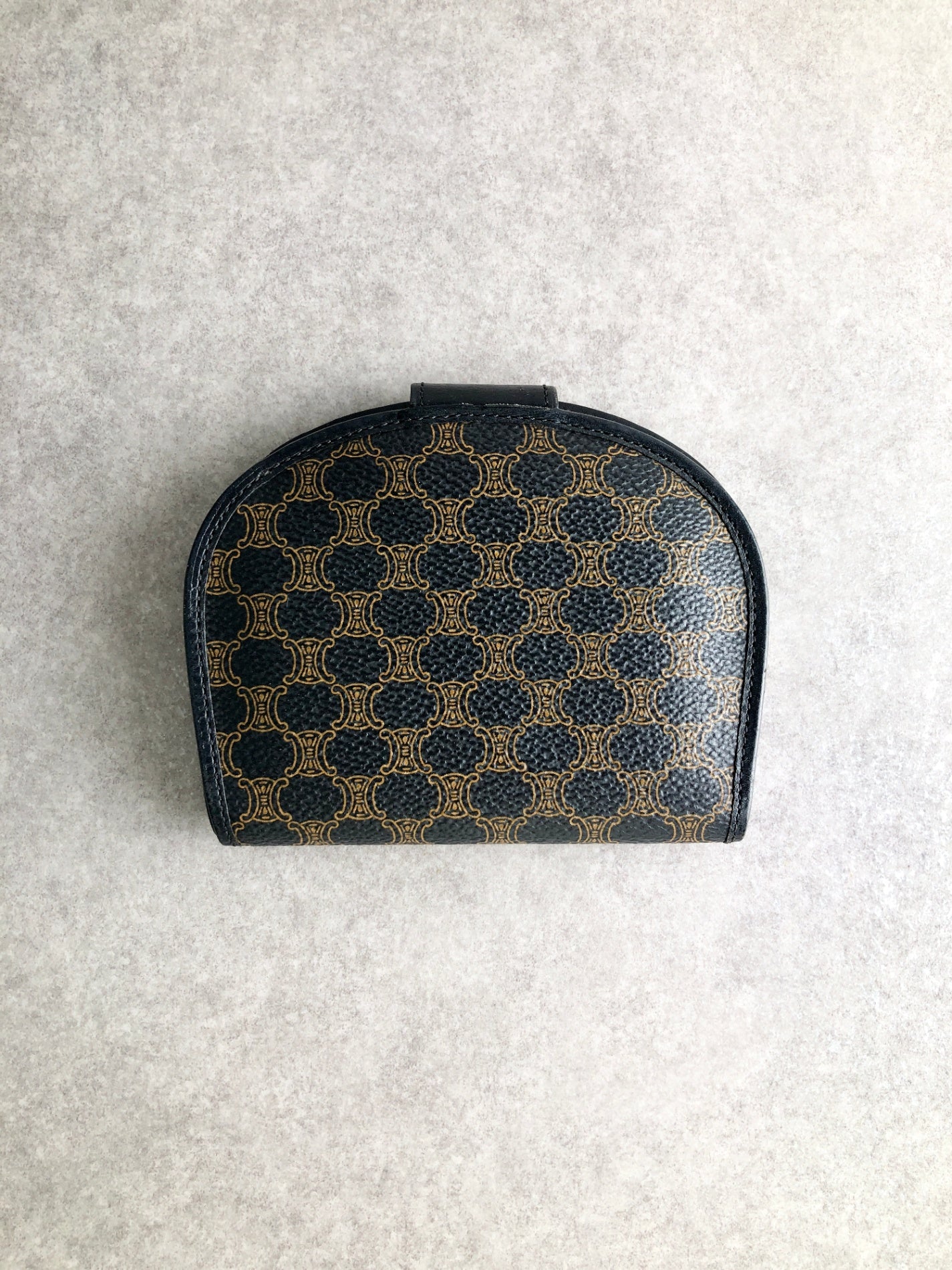 CELINE Macadam Folded Wallet Black Vintage hdn5d2