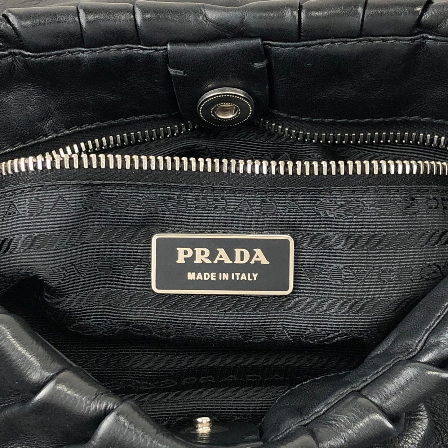 PRADA Logo Front Buckle Shoulder bag Black Vintage 4b8iuy