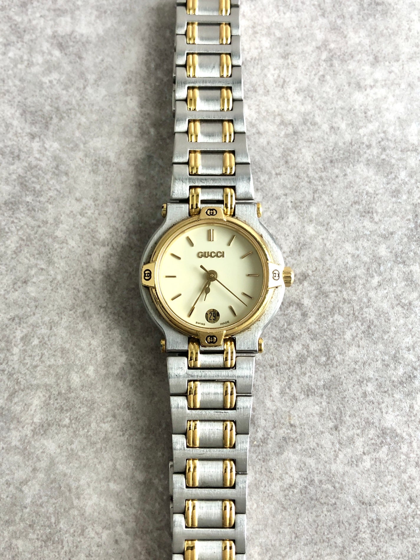 GUCCI Quartz Watch Silver×Gold 9000L Vintage y3rpf3