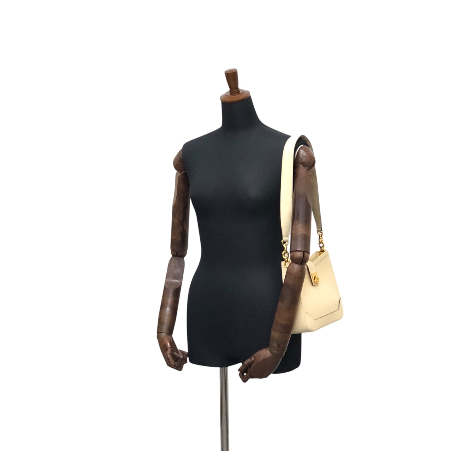 CELINE Gancini Shoulder bag Beige Vintage xc33k4