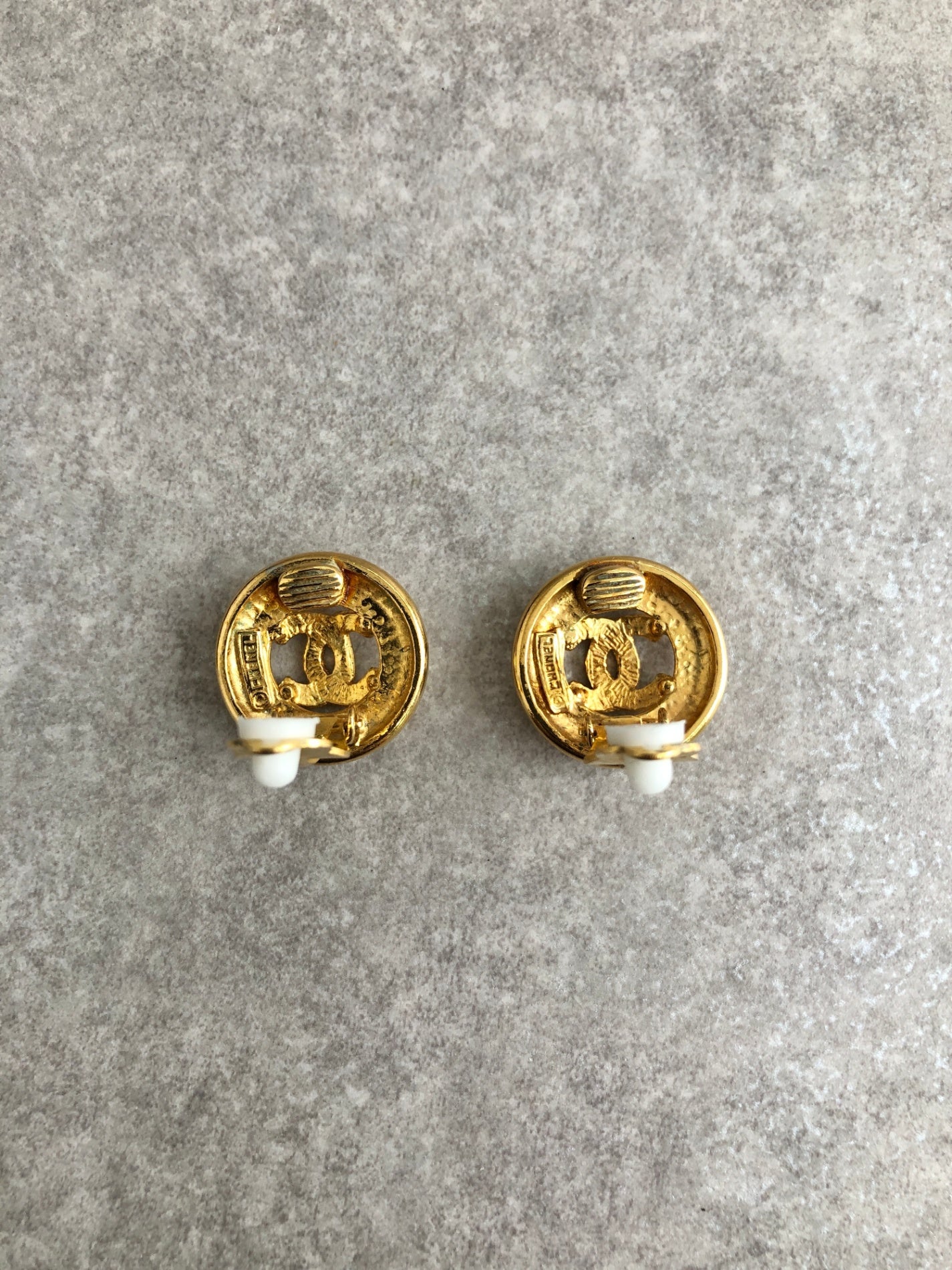 CHANEL Coco Mark Earrings Gold Vintage 2huxmb