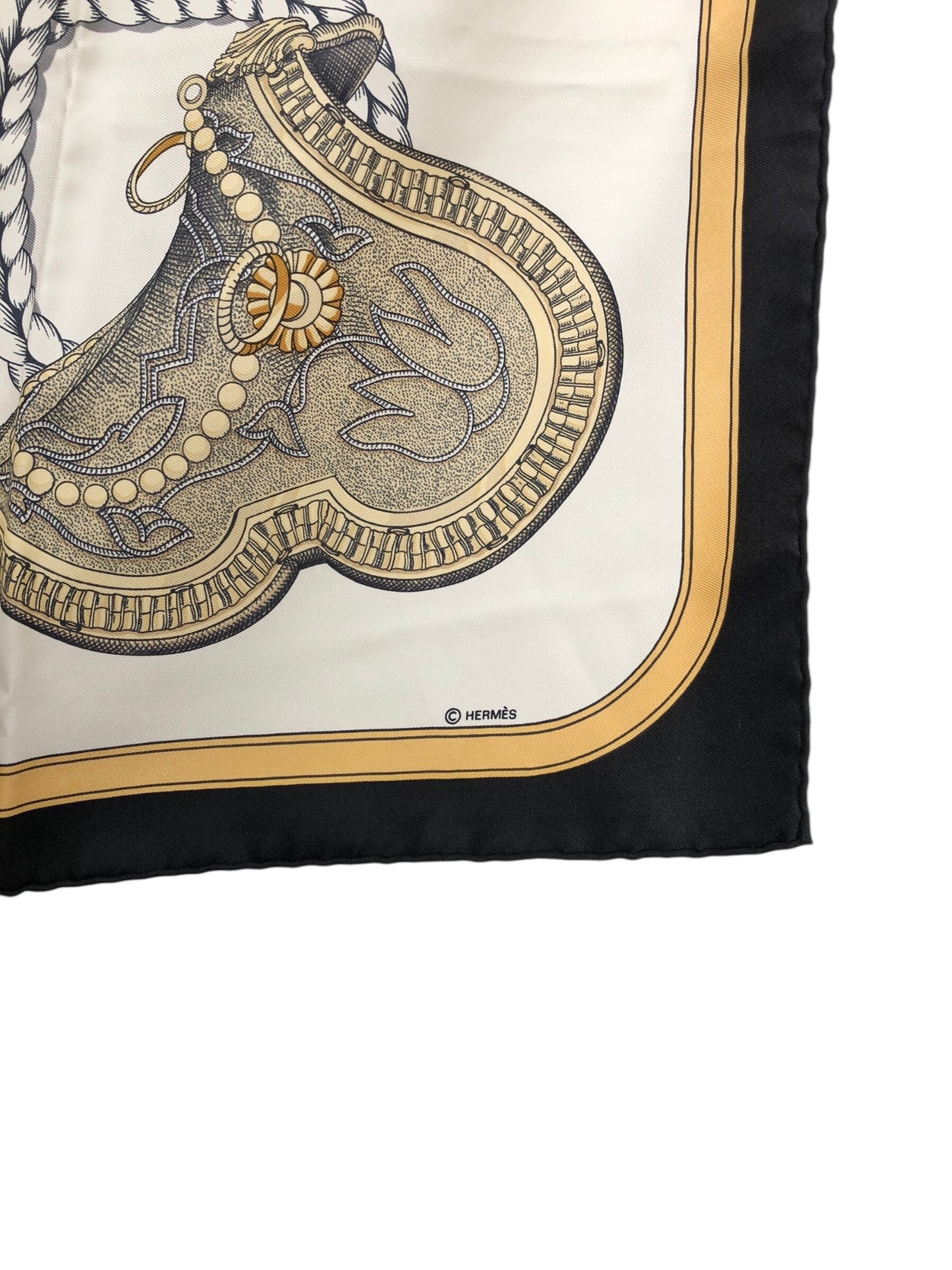 HERMES Silk100% Scarf Beige×White GRAND APPARAT Vintage 2r43bd