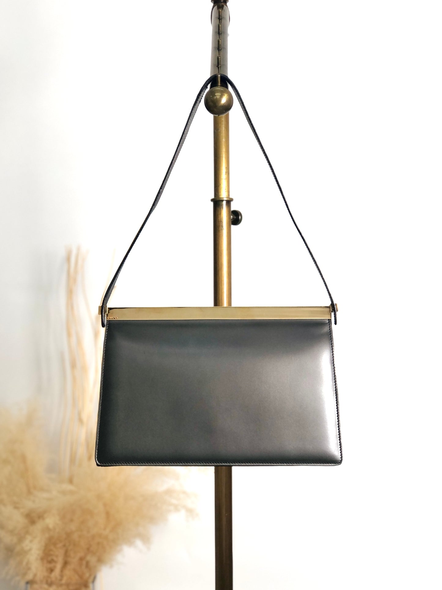 GUCCI Shoulder bag Gray Vintage tfg2zv