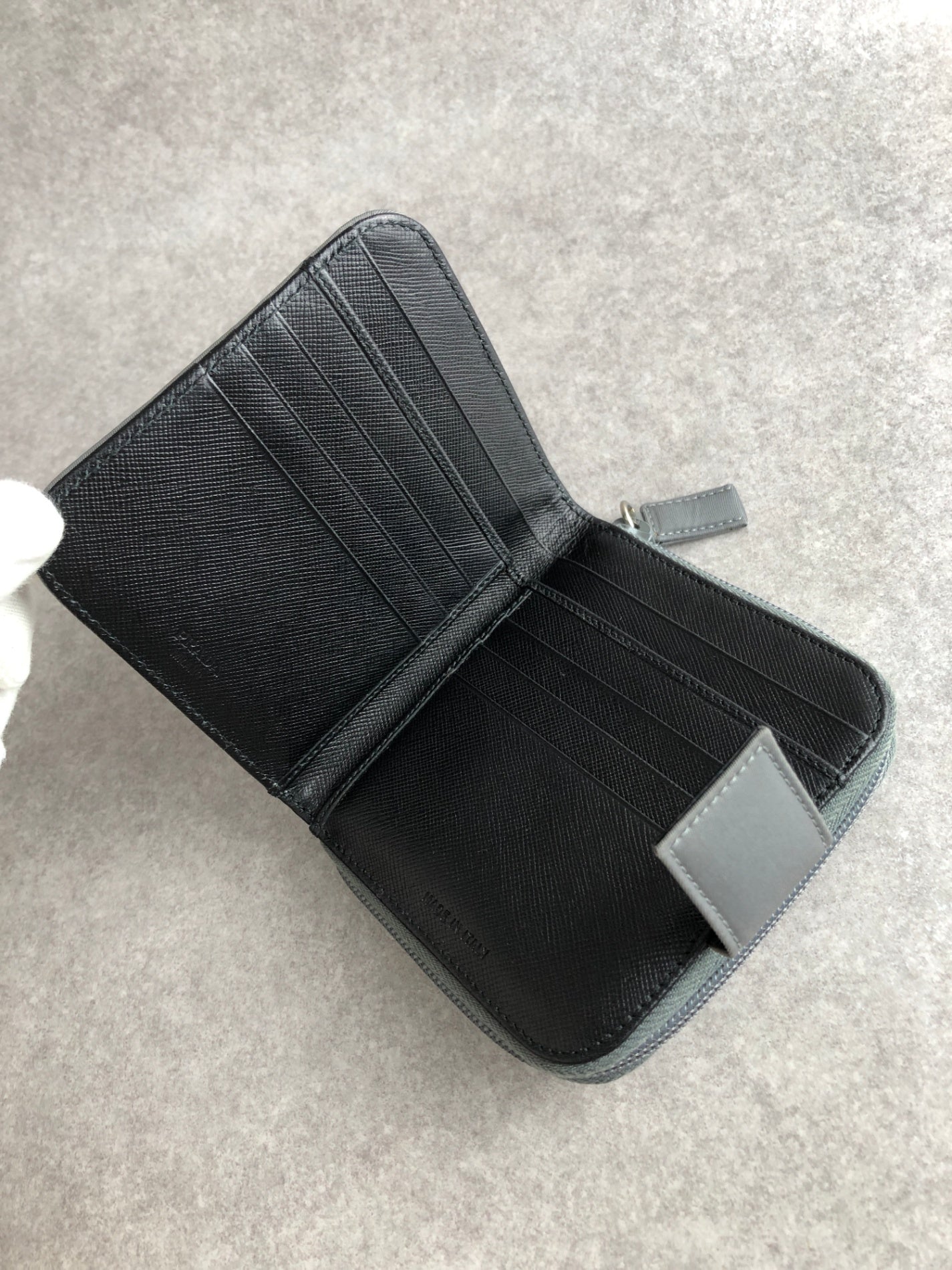 PRADA Tessuto Triangle Logo Folded Wallet Gray Vintage y6v82j