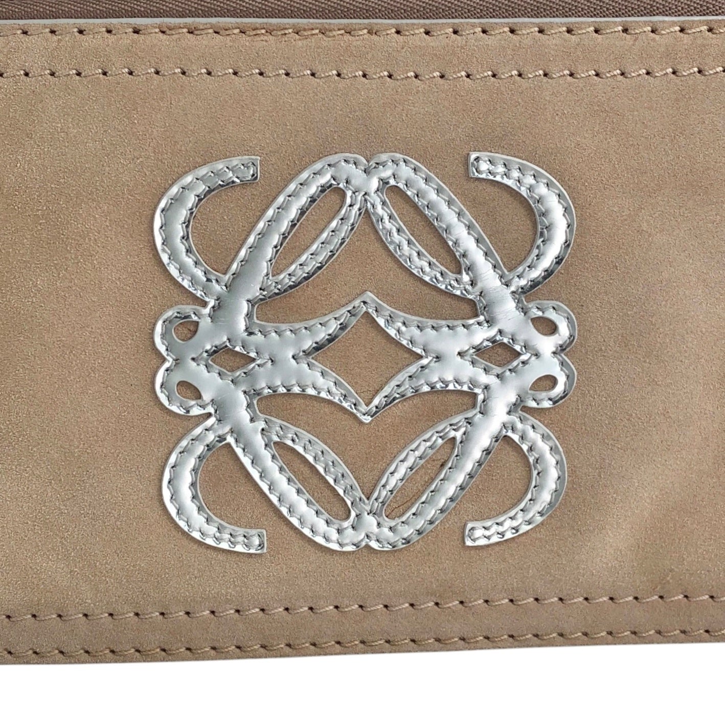 LOEWE Anagram Clutch bag Beige×Silver Vintage 6kjxsb