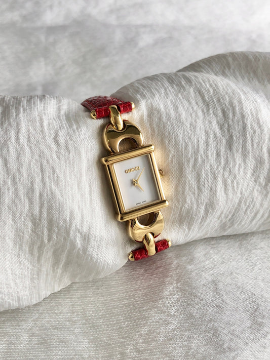 GUCCI Quartz Watch Gold 1800L Vintage c8zruy