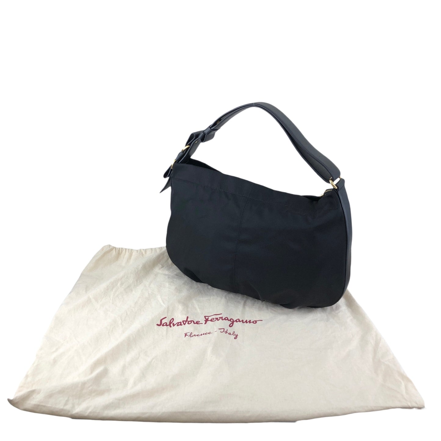 Salvatore Ferragamo Vala Ribbon Shoulder bag Hobobag Black Vintage ayh78w