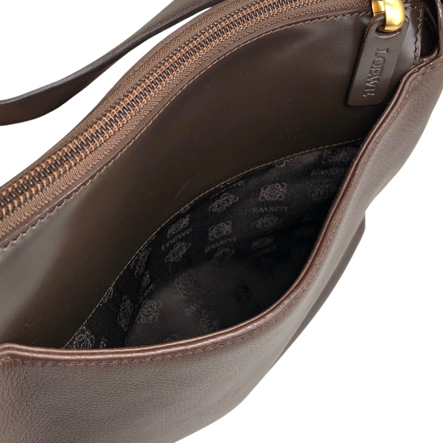LOEWE Logo Embossed Shoulder bag Brown Vintage u3fpkx