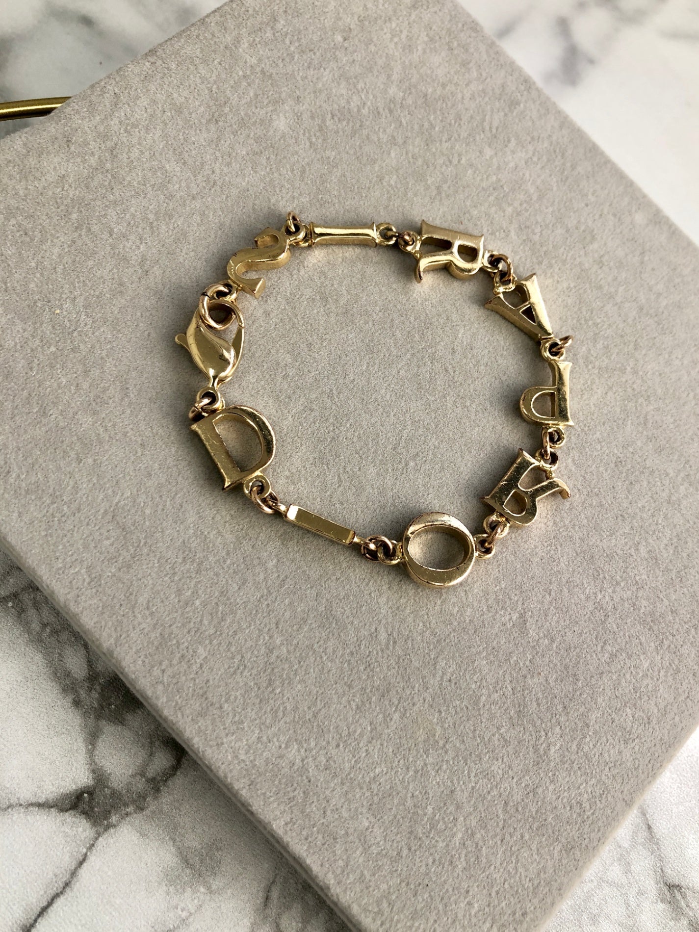 Christian Dior CD 標誌圖案手環金色復古 zfejdh