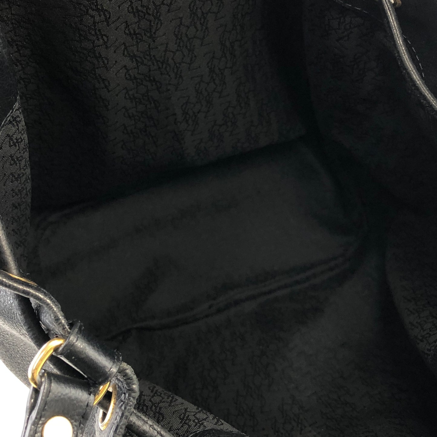 Yves Saint Laurent YSL Logo Leather Drawstring Crossbody Shoulder bag Black Vintage 6uy7tz