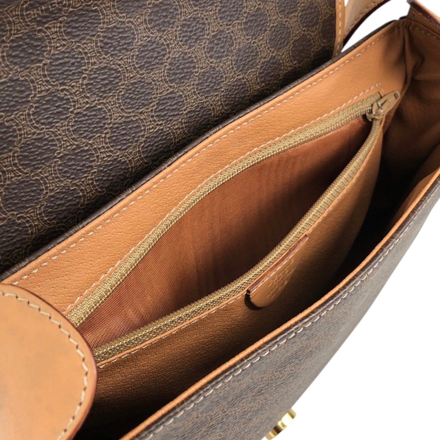 CELINE Macadam Blason Flap Shoulder bag Brown Vintage kbjacj