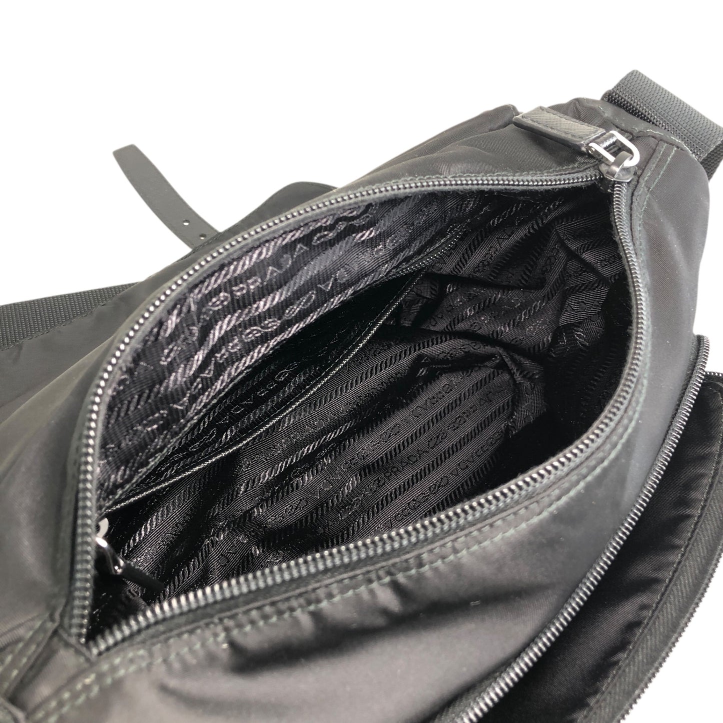 PRADA Triangle Logo Shoulder bag Black Vintage c3szxv
