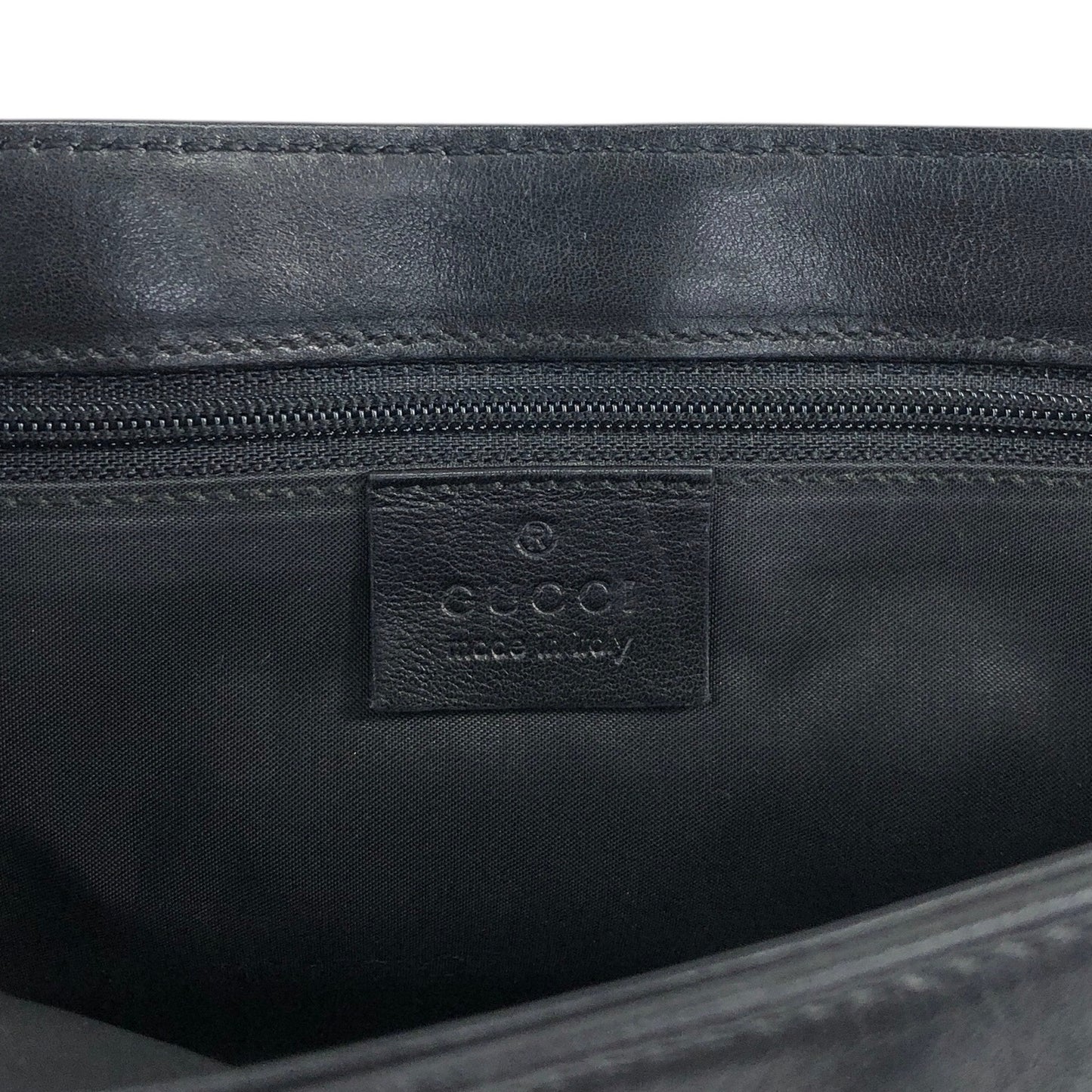 GUCCI Logo Chain Shoulder bag Black Vintage tjescz