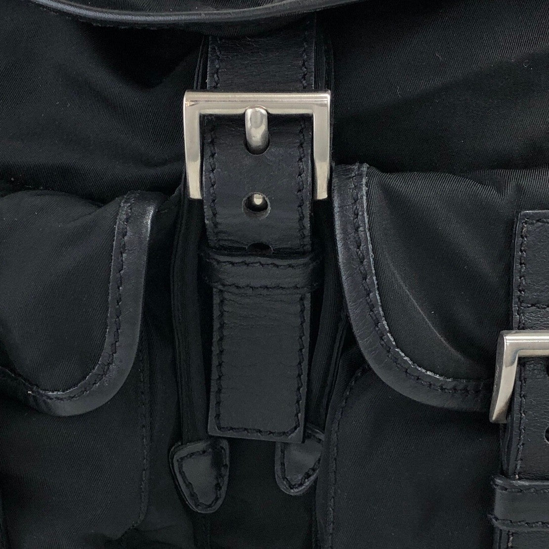 PRADA Triangle Logo Backpack Black Vintage hu5ayn