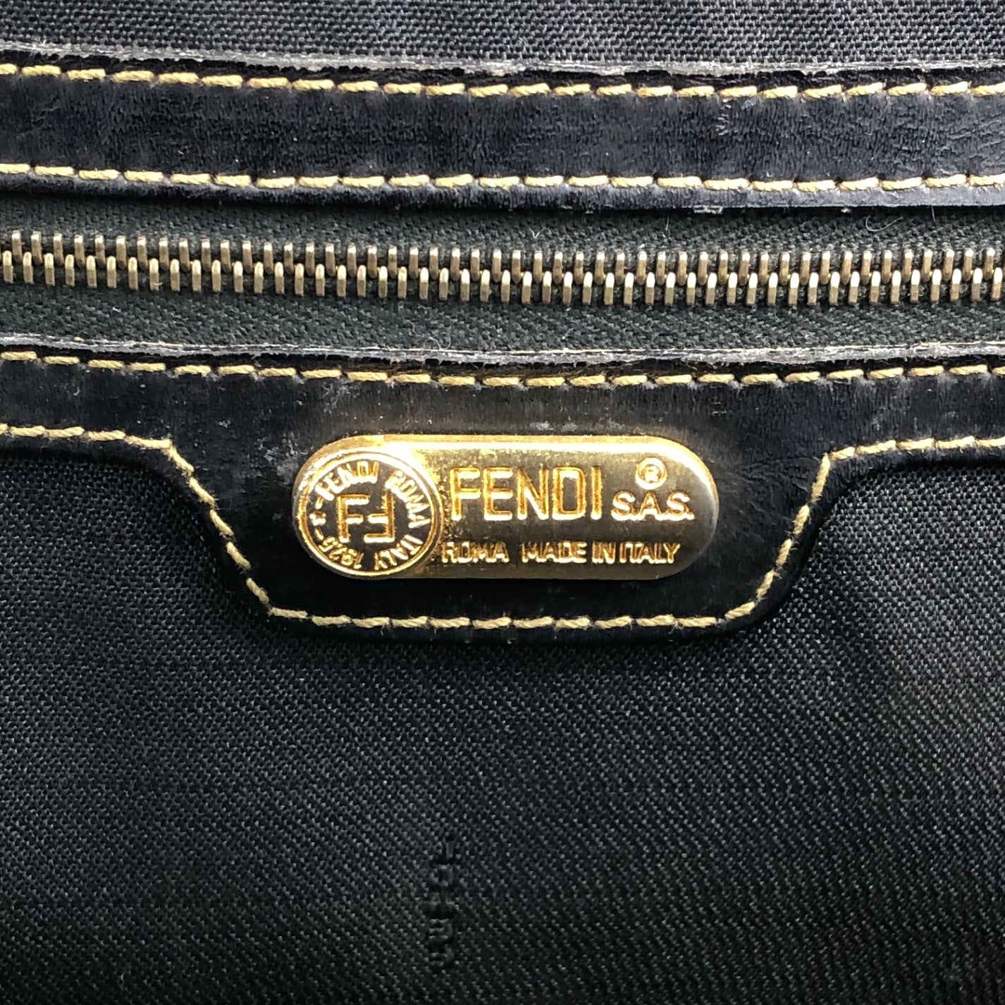 FENDI Pecan Two-way Small Boston bag Shoulder bag Black Vintage euc5vh